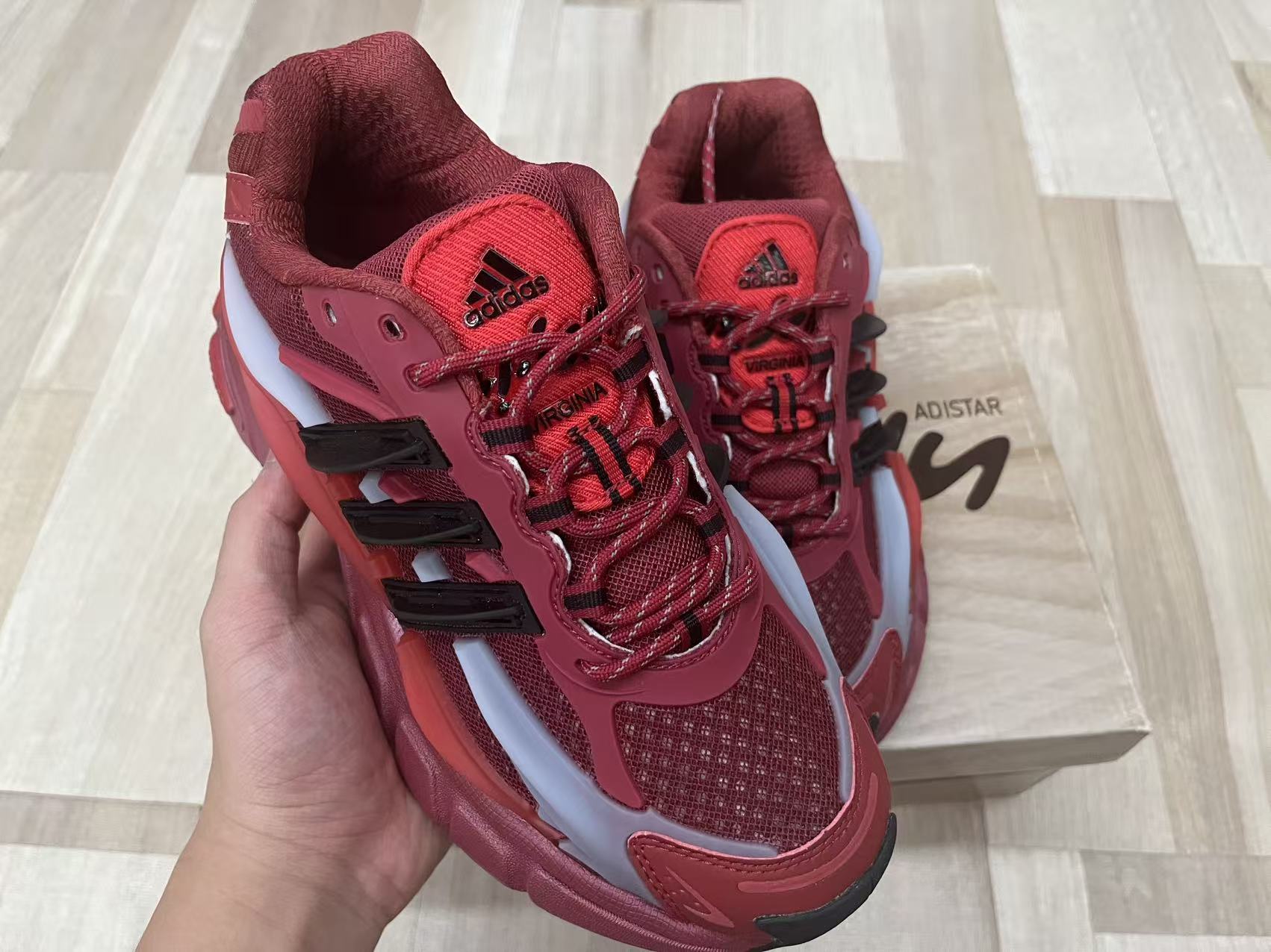 adidas  × PHARRELL Adistar Jellyfish red