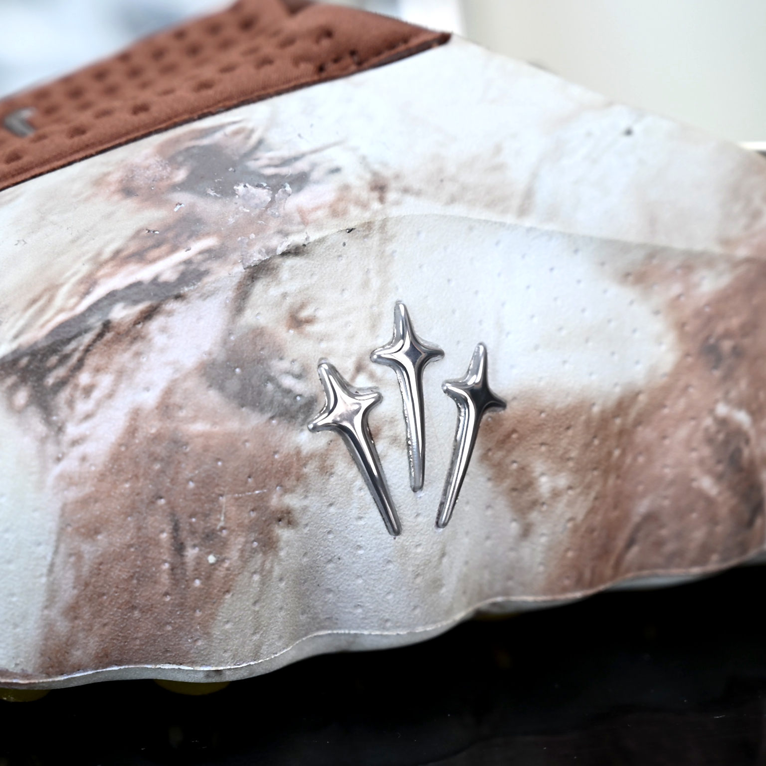 Nike Mind 001 “Brown Gold” HY5028-500