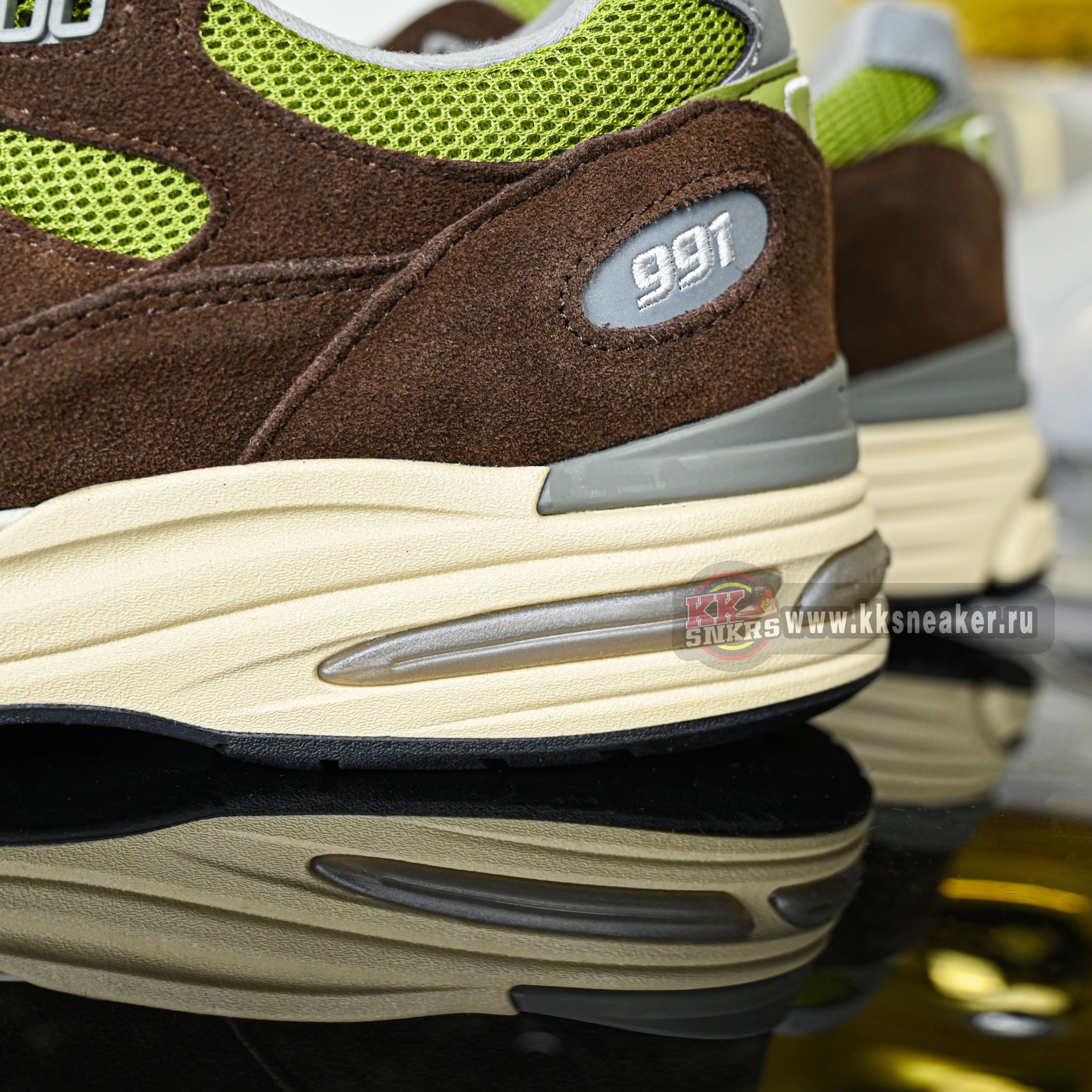 KITH x Danielle Cathari x New Balance NB 991 V2 Reverse Matcha  991CK2