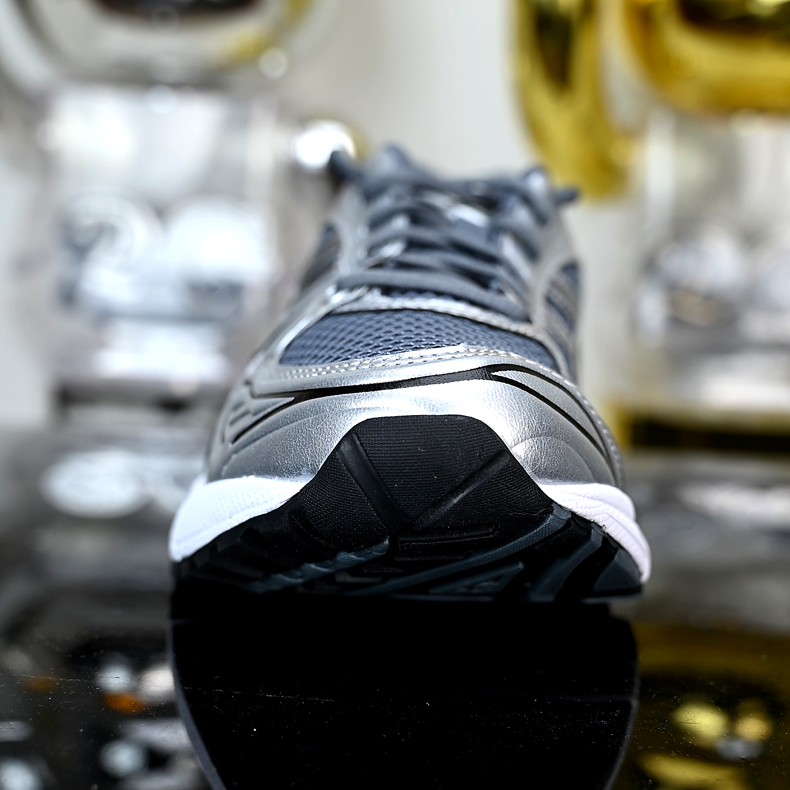 ASICS GEL-Kayano 14  1203A537-020
