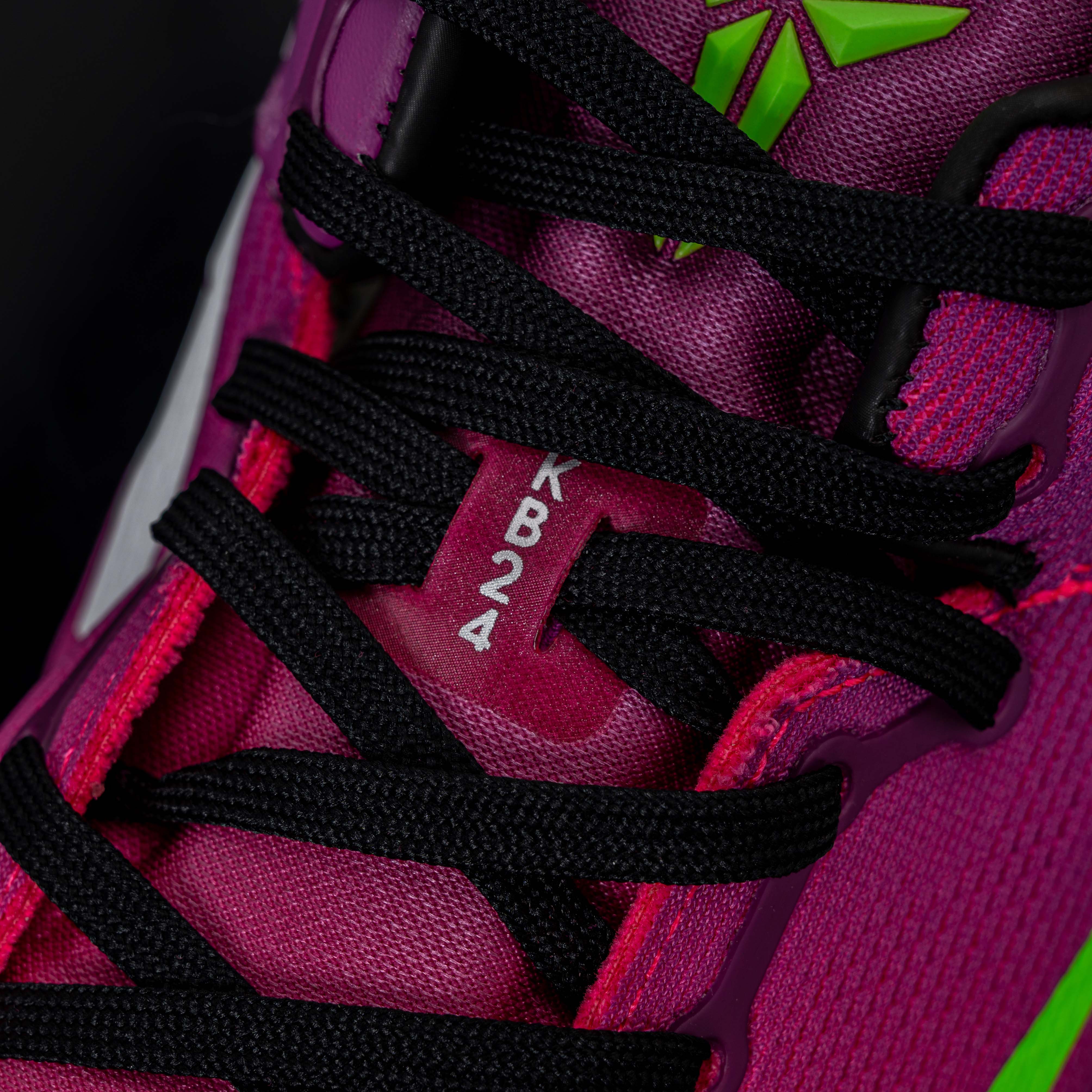 Nike Kobe8 Mambacurial IO6253-500