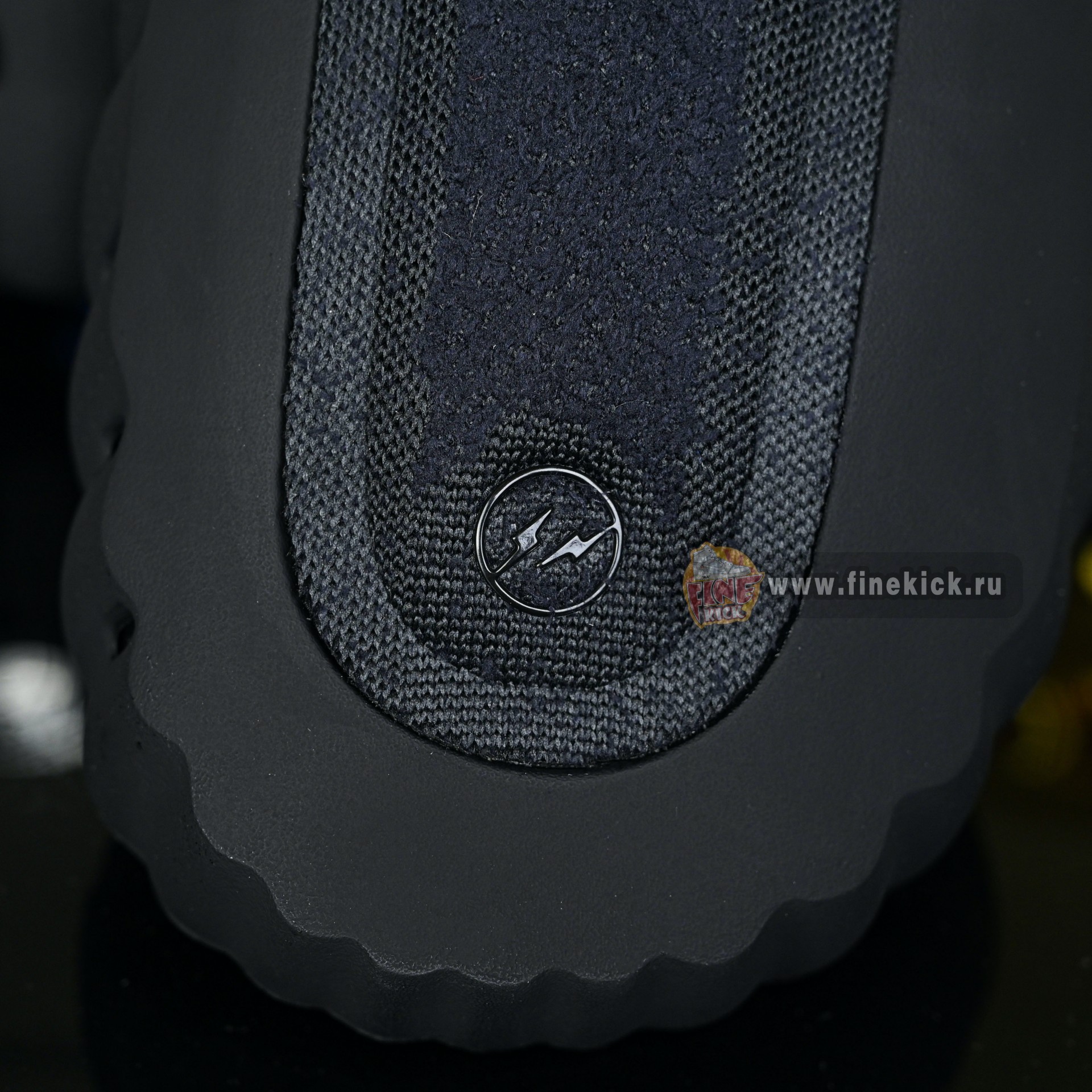 Nike x Fragment Design Mind 001  IQ8502-001