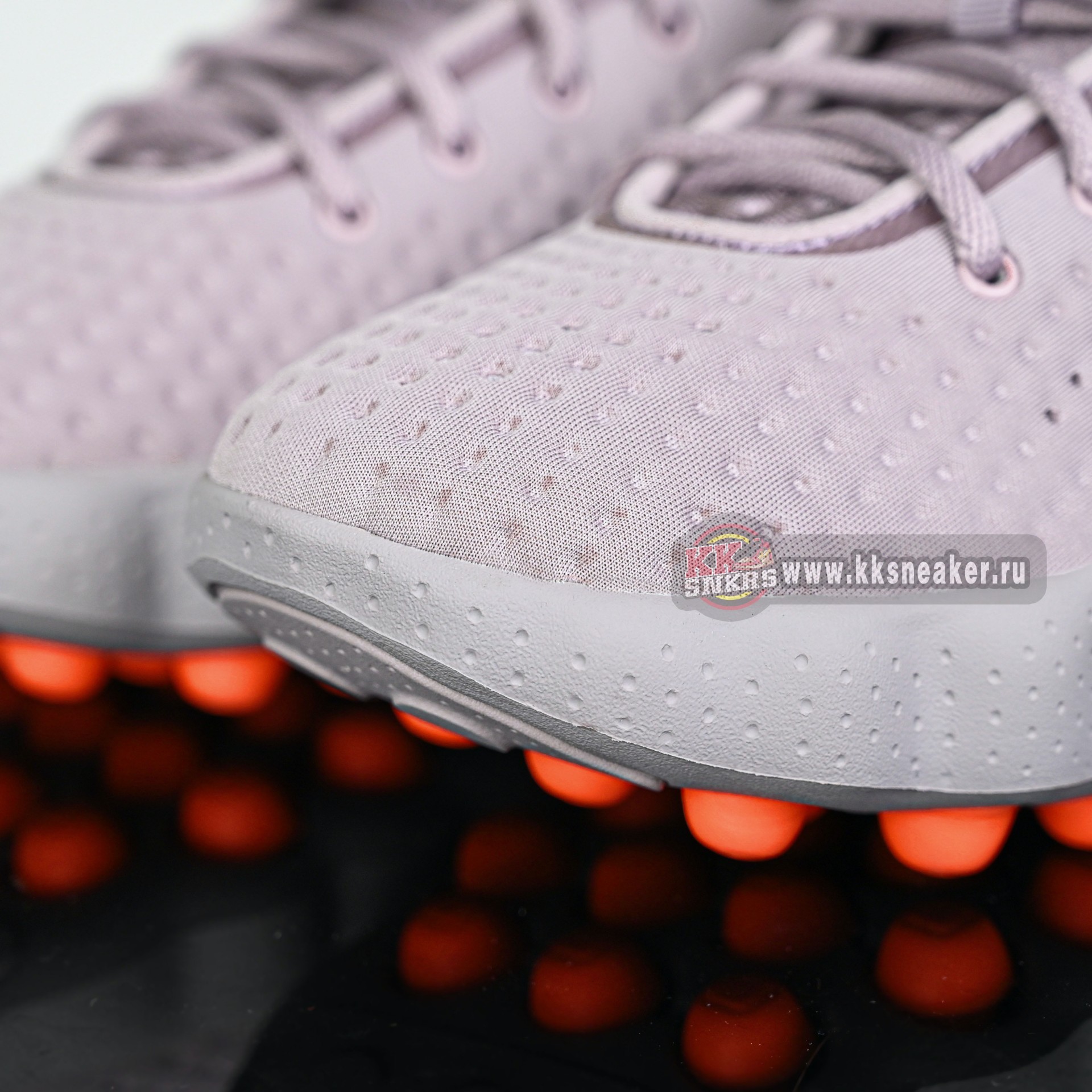 Nike Mind 002  HQ4310-200