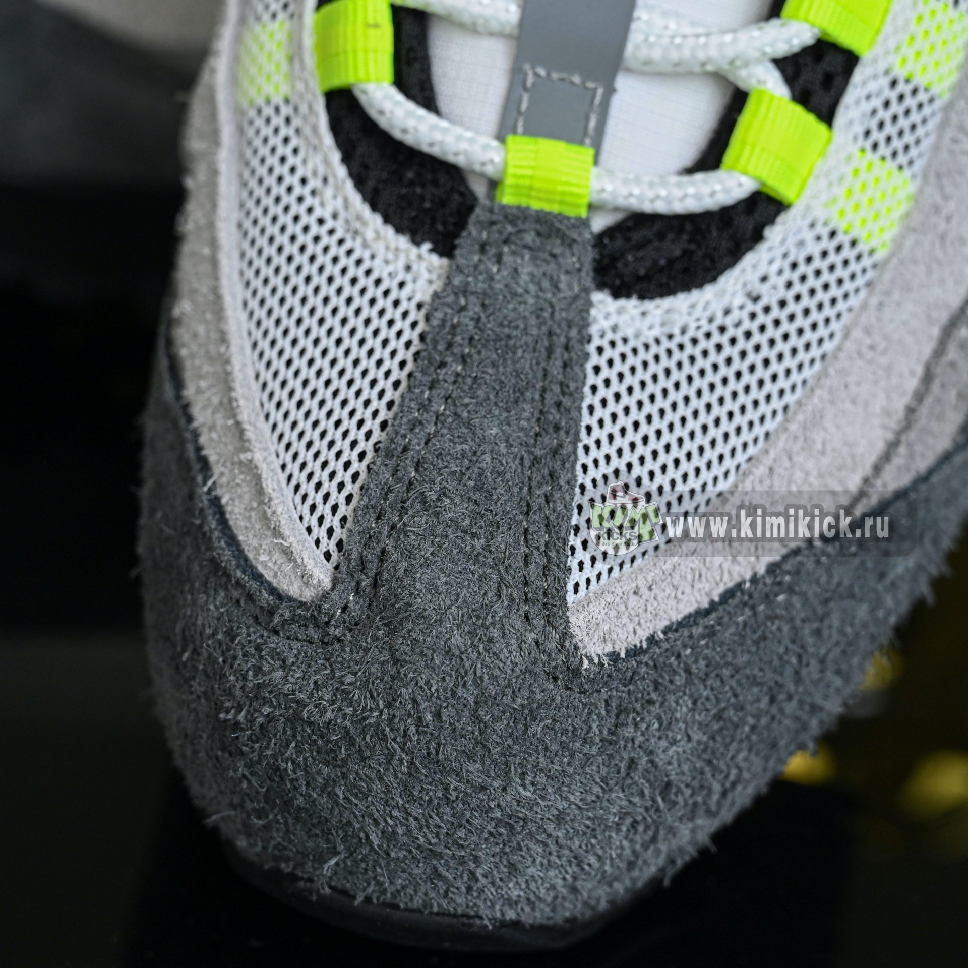 UNDEFEATED x Nike Air Max 95  IB4523-004