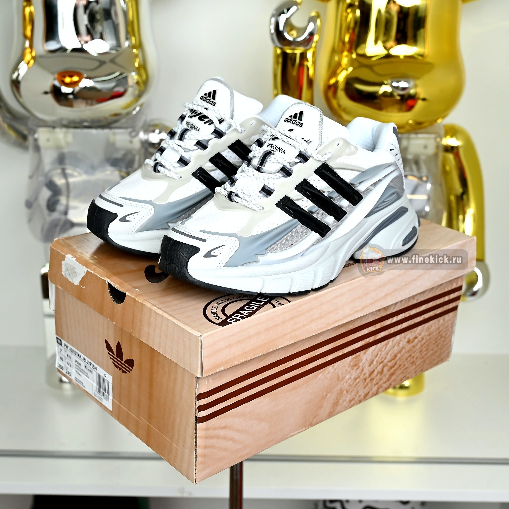 Pharrell Williams x adidas PW Adistar Jellyfish “White Silver Black” JP9265