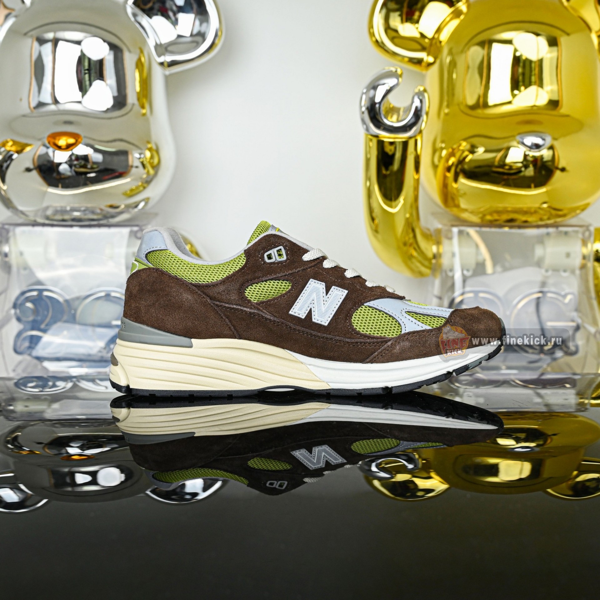 KITH x Danielle Cathari x New Balance NB 991 V2 Reverse Matcha  991CK2