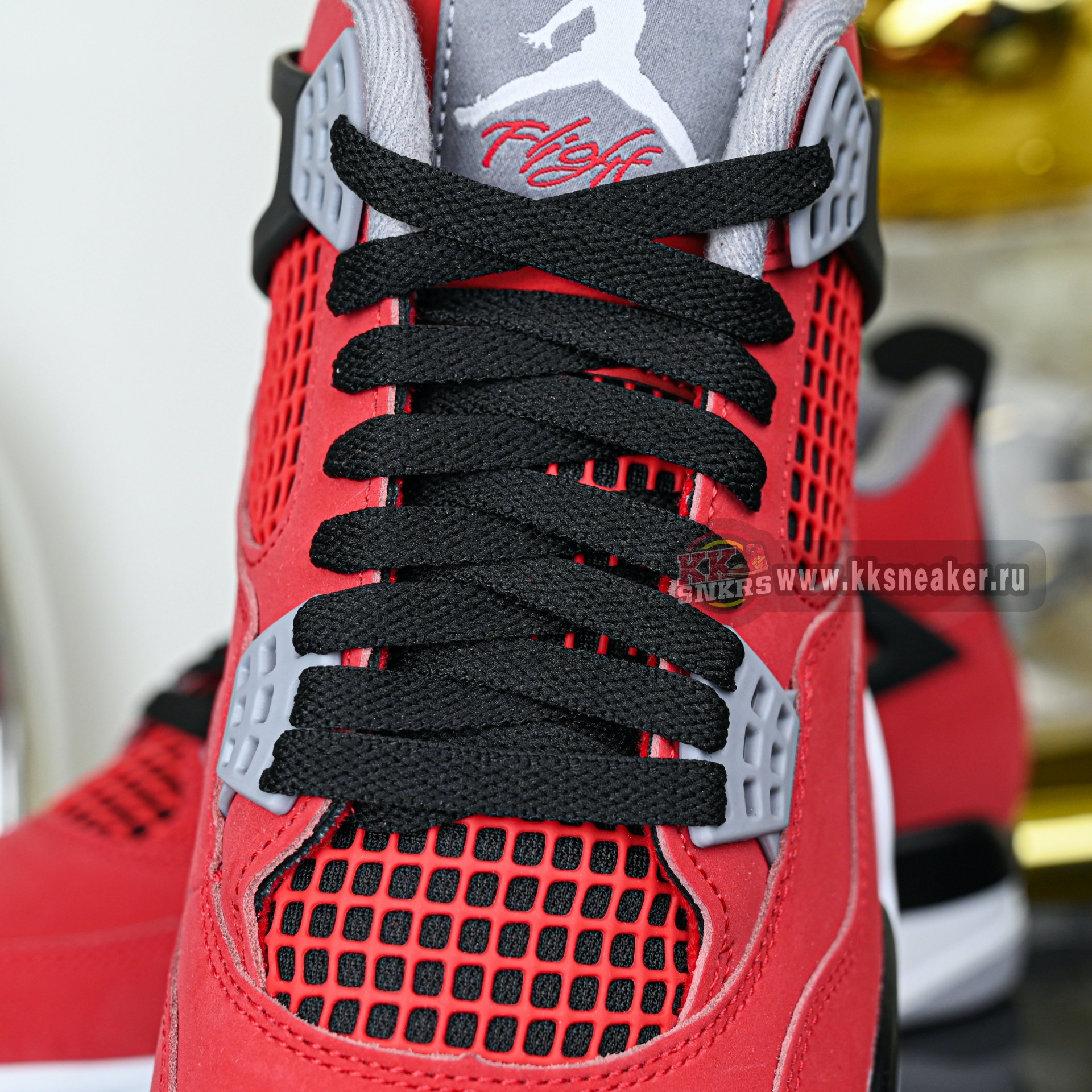 Air Jordan 4 
