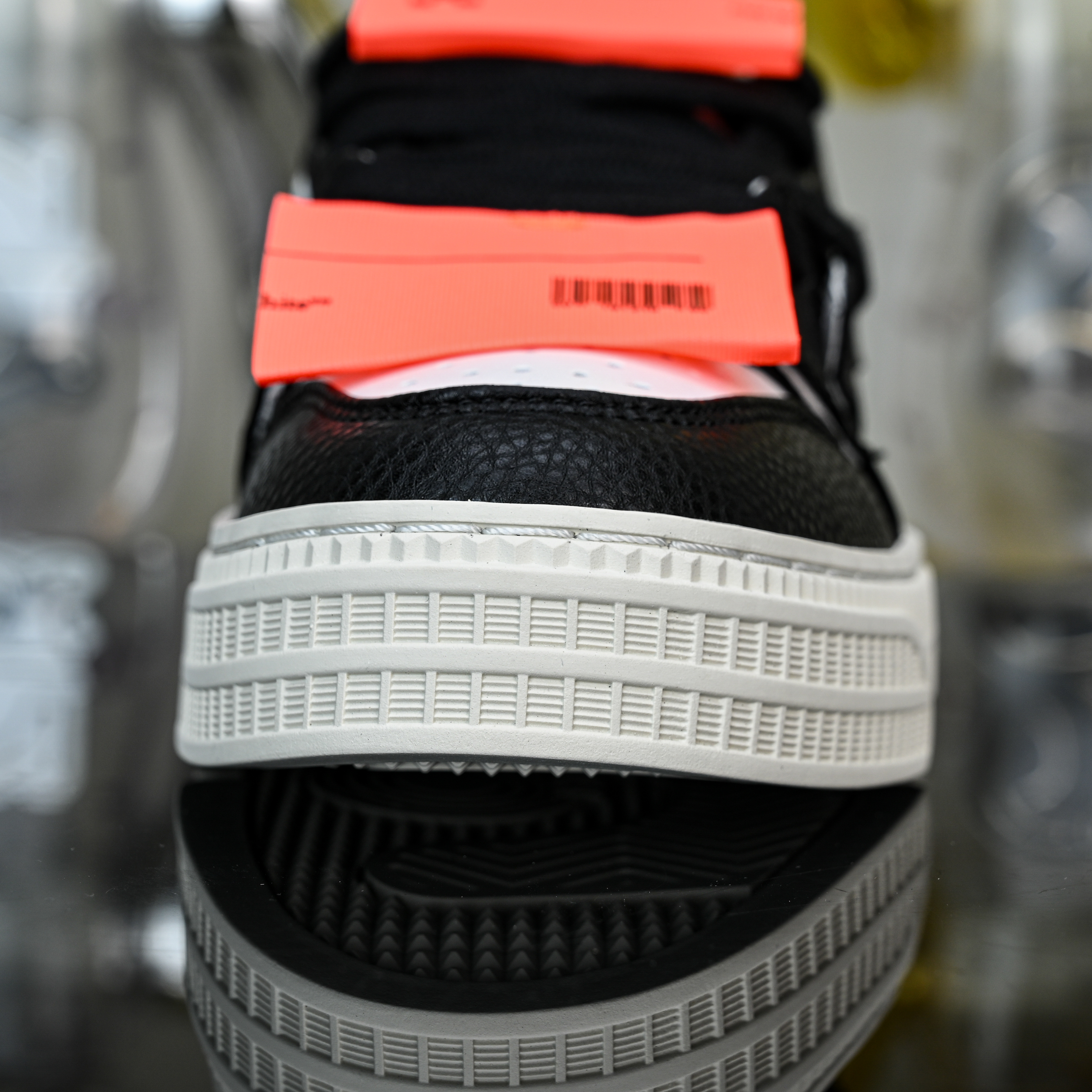 OFF-WHITE 3.0 Off Court OMIA29KS26LEA0010110