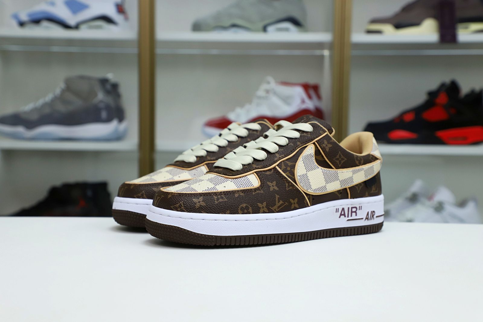 AIR FORCE 1