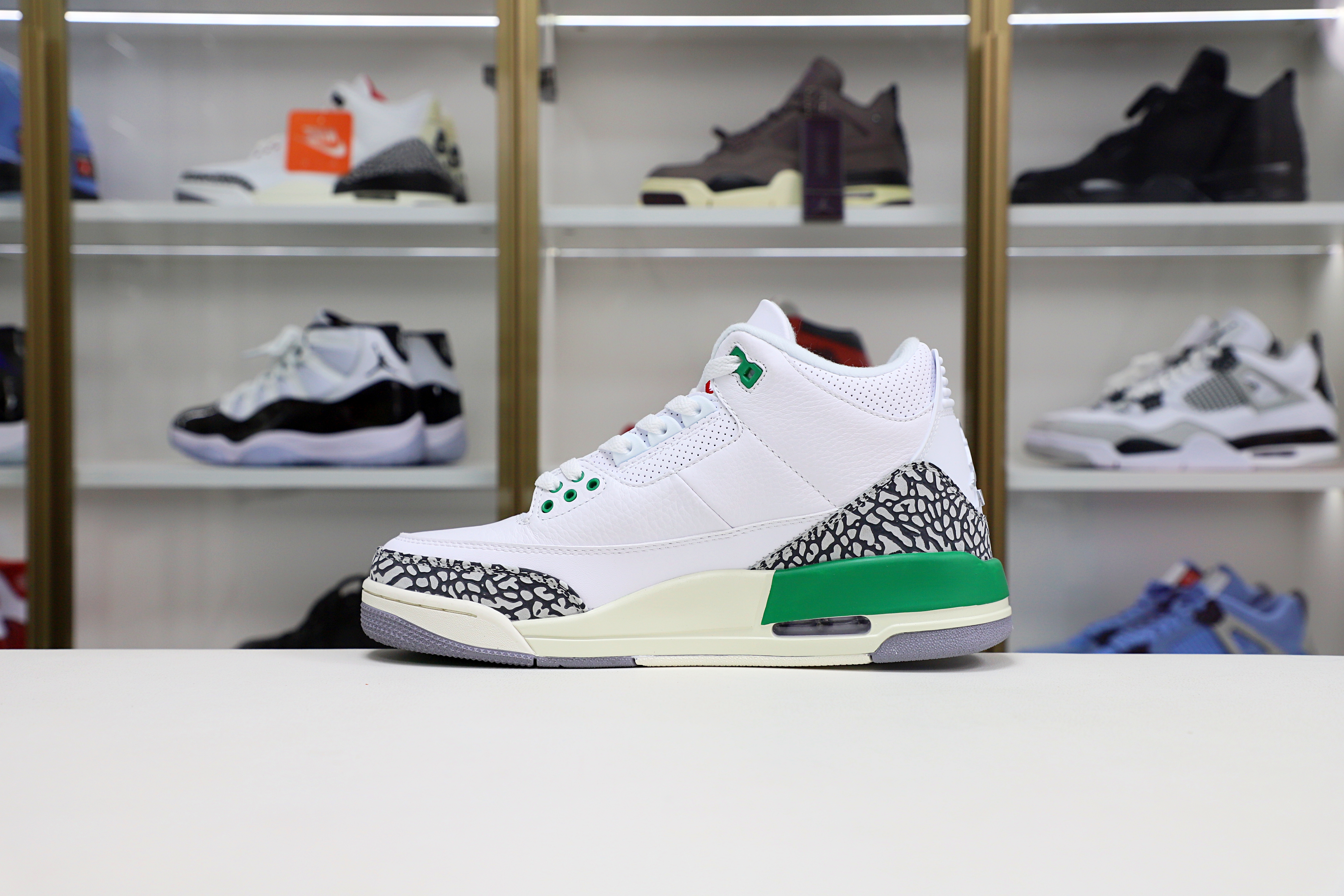 Air Jordan 3 Retro