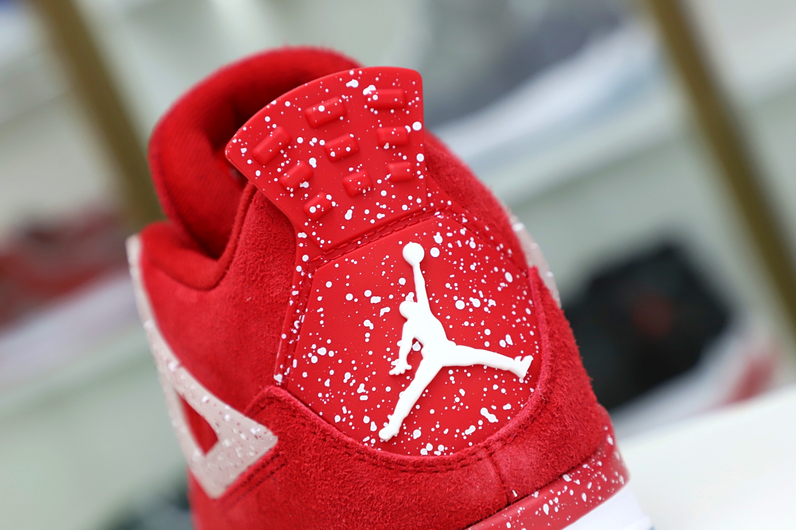 Air Jordan 4