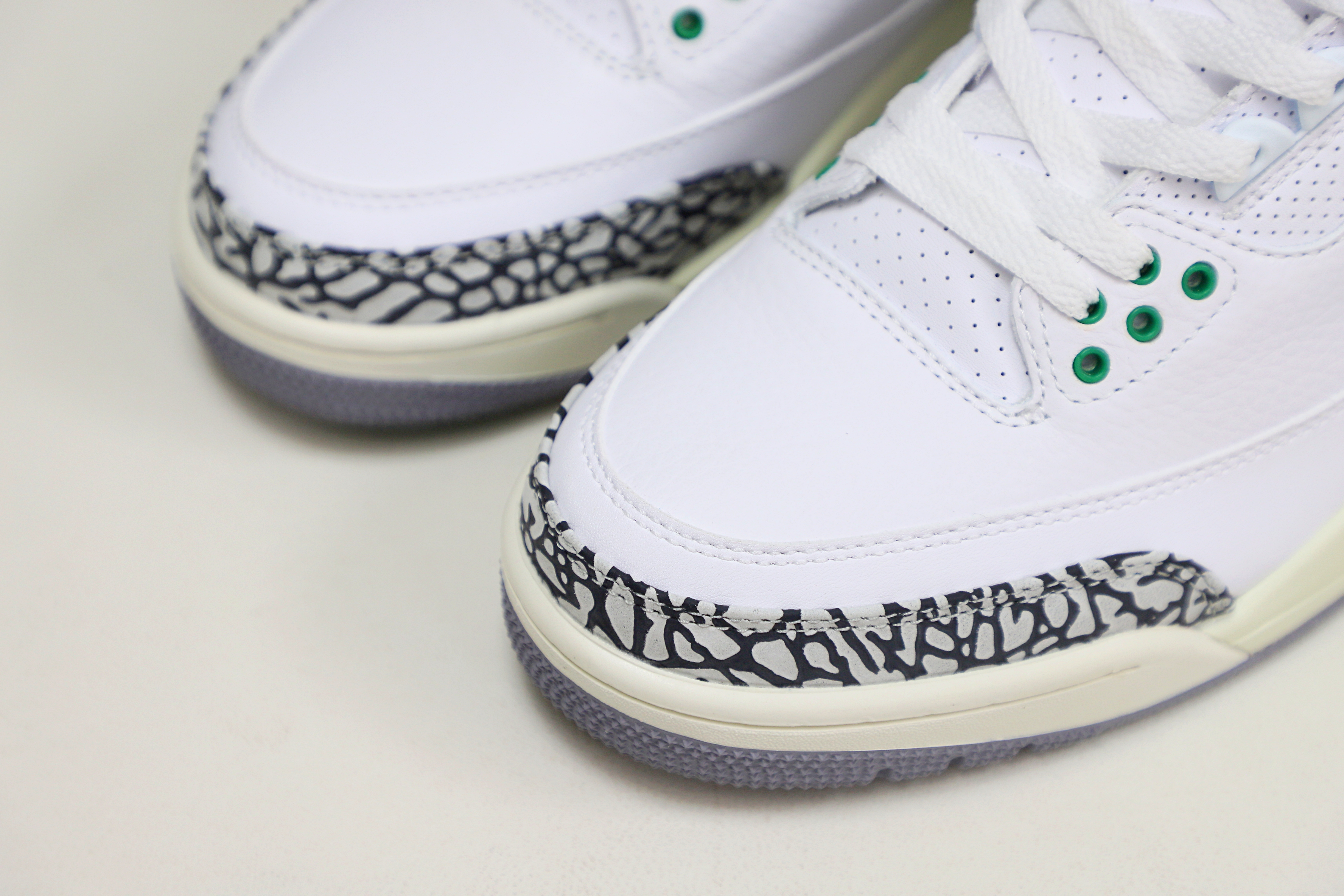 Air Jordan 3 Retro