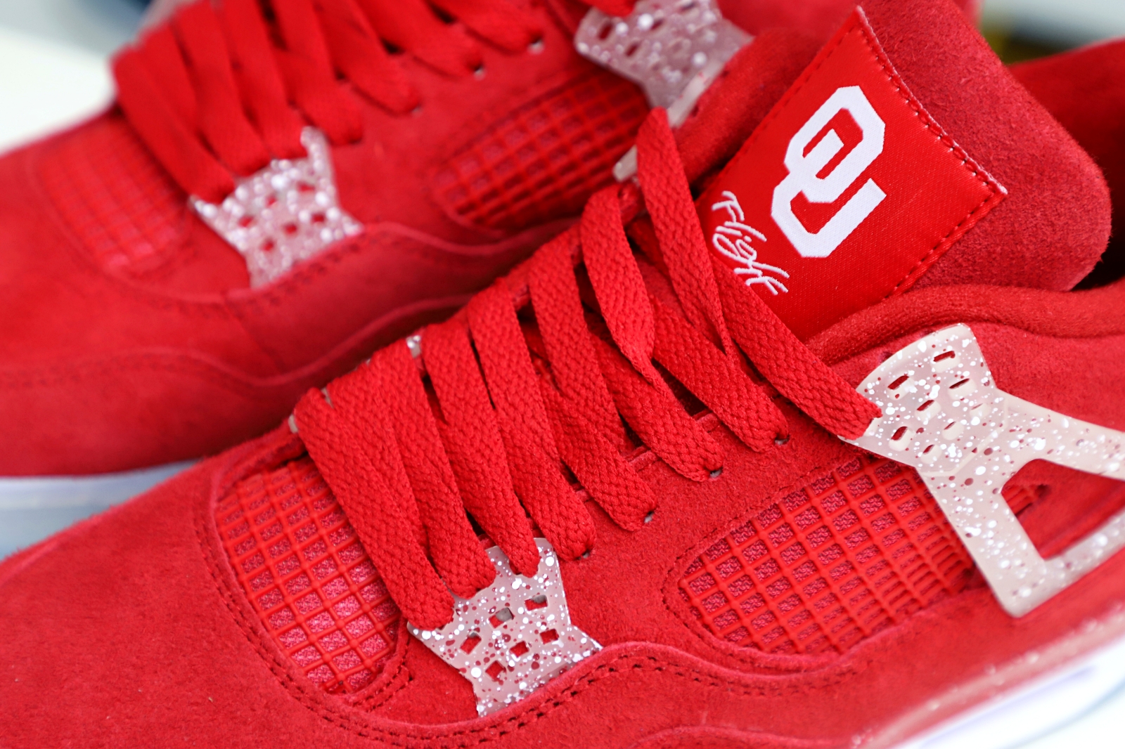 Air Jordan 4
