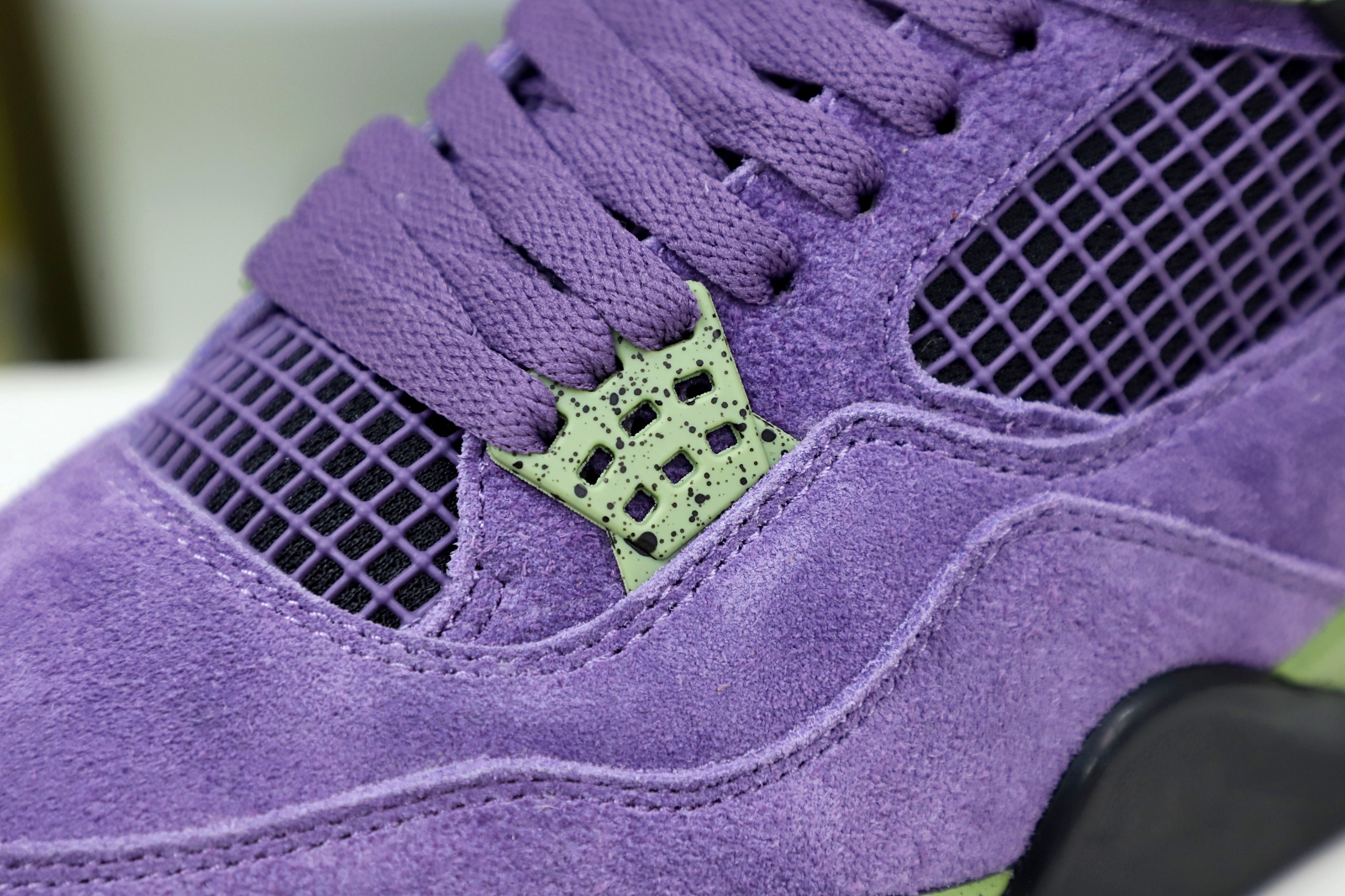 Air Jordan 4 retro