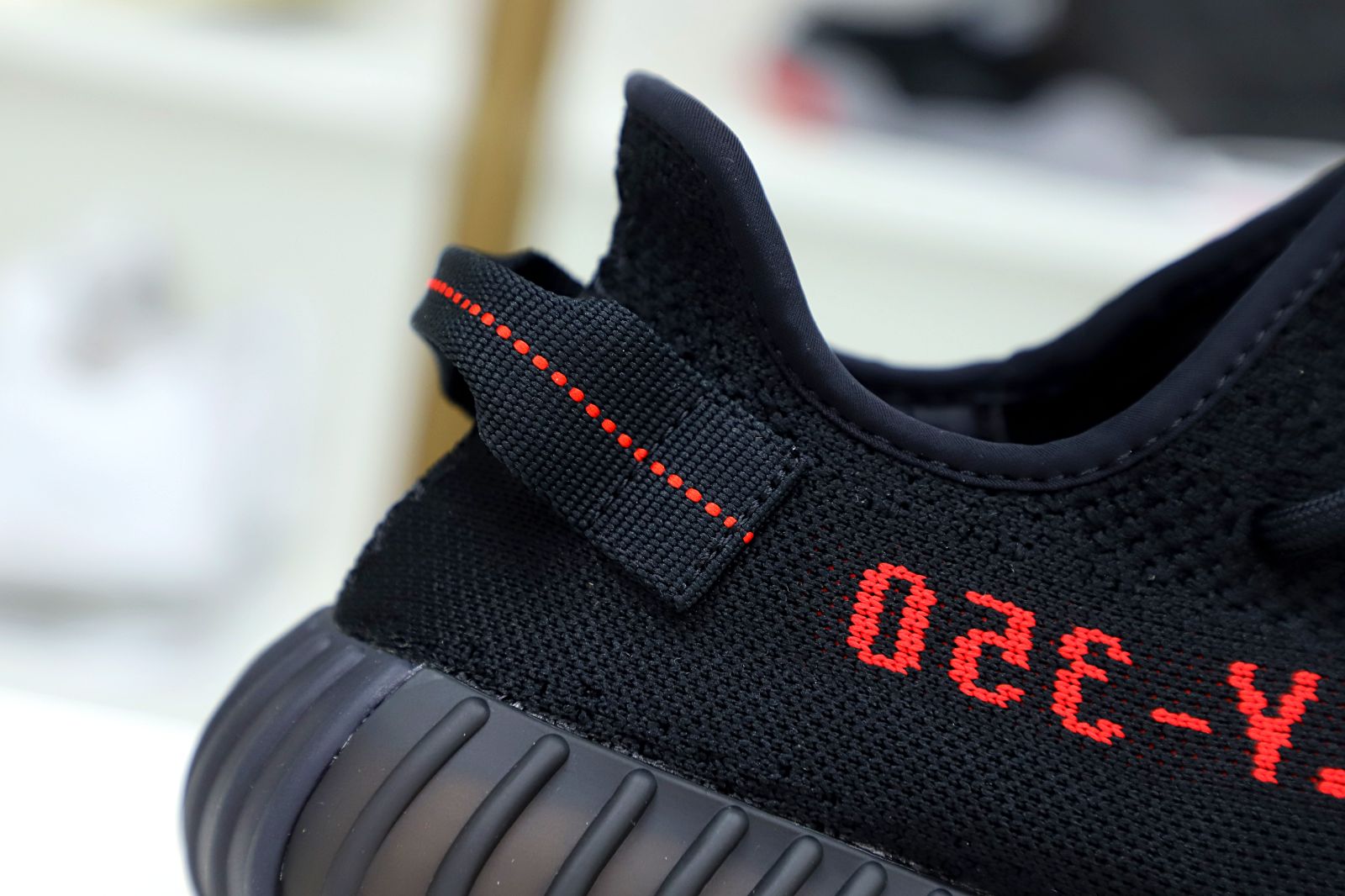 YEEZY BOOST 350 V2 'BRED'