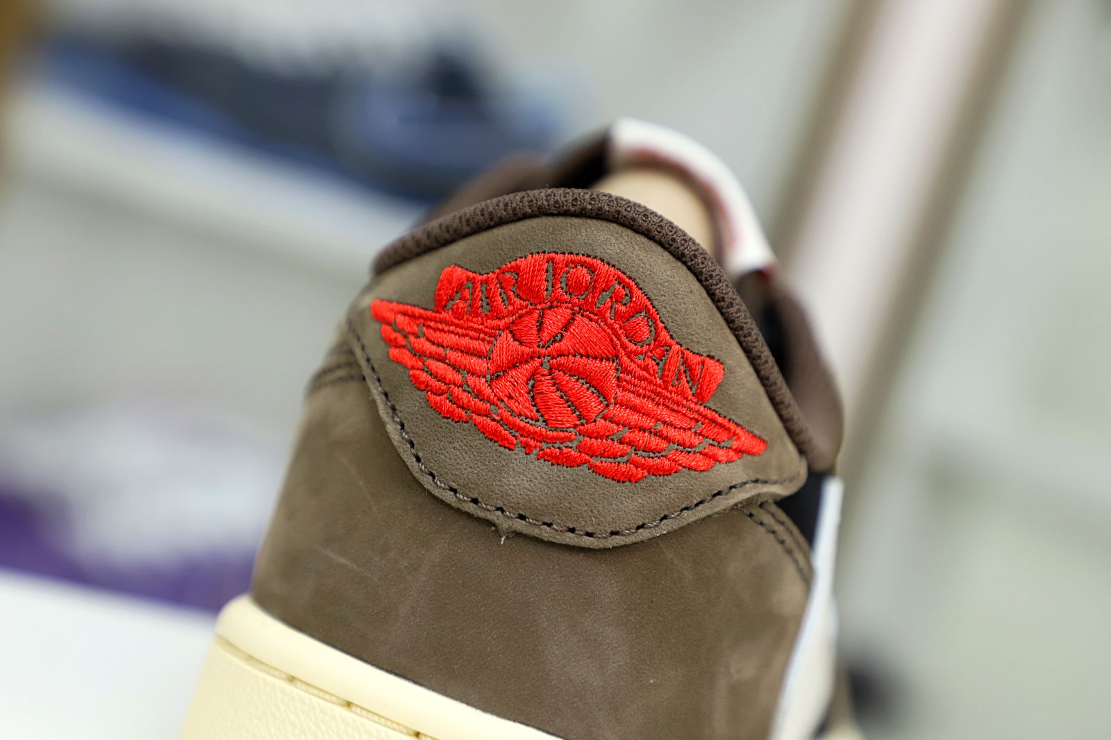 Travis Scott x Air Jordan 1mLow OG TS SP