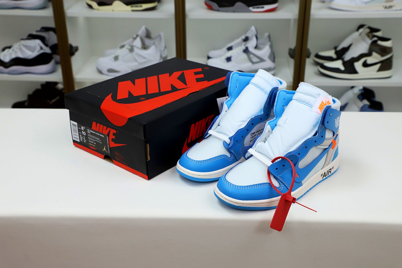 OFF-WHITE X AIR JORDAN 1 RETRO HIGH OG 'UNC'