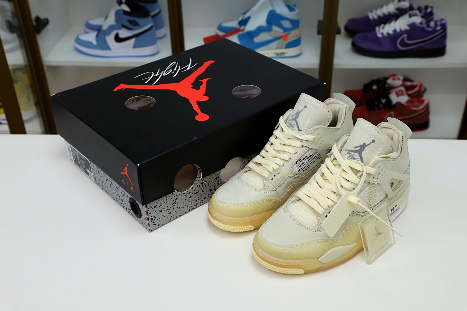 AIR JORDAN OFF-WHITE X WMNS AIR JORDAN 4 SP 'SAIL'