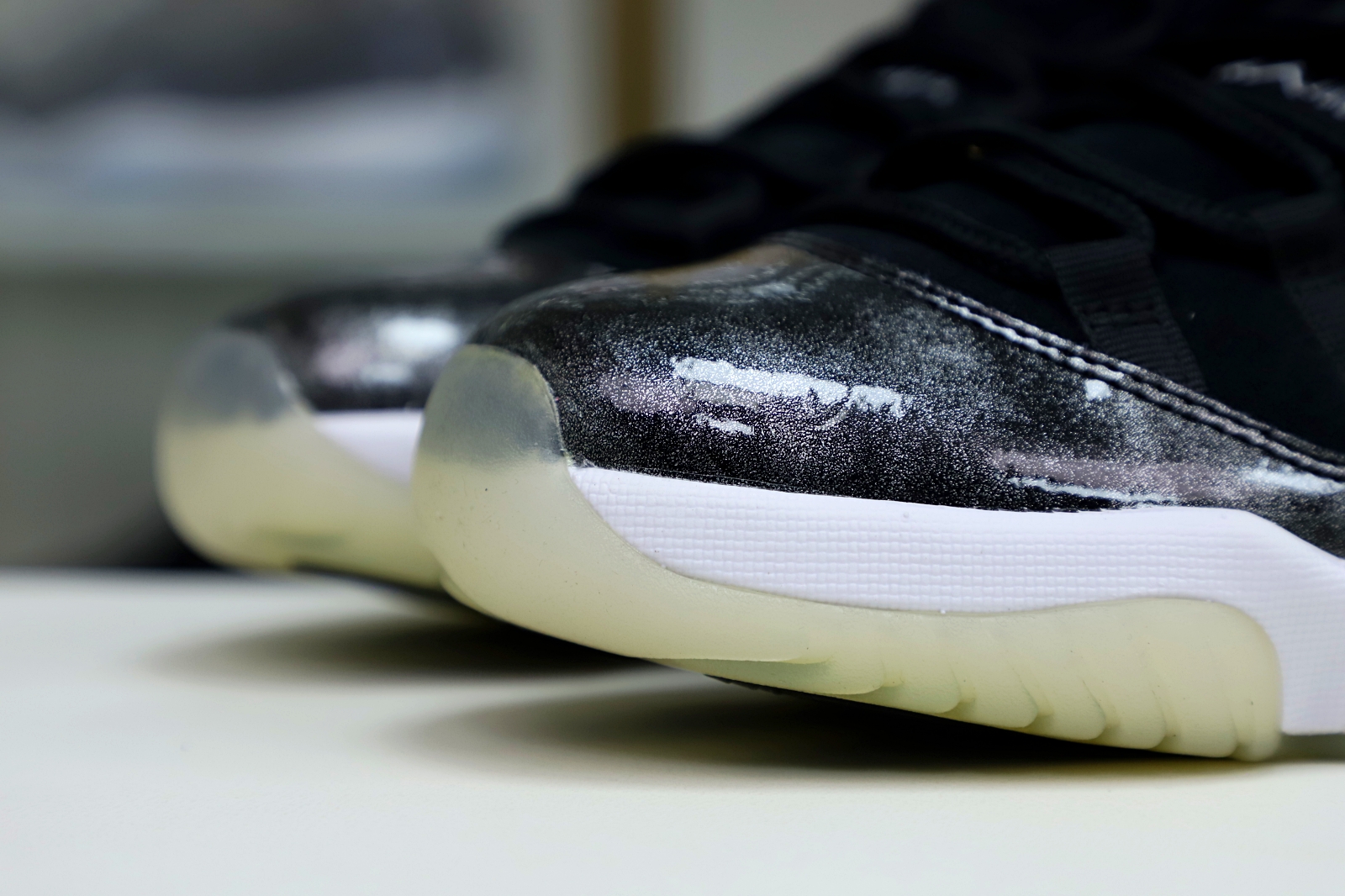 Air Jordan 11 retro low barons
