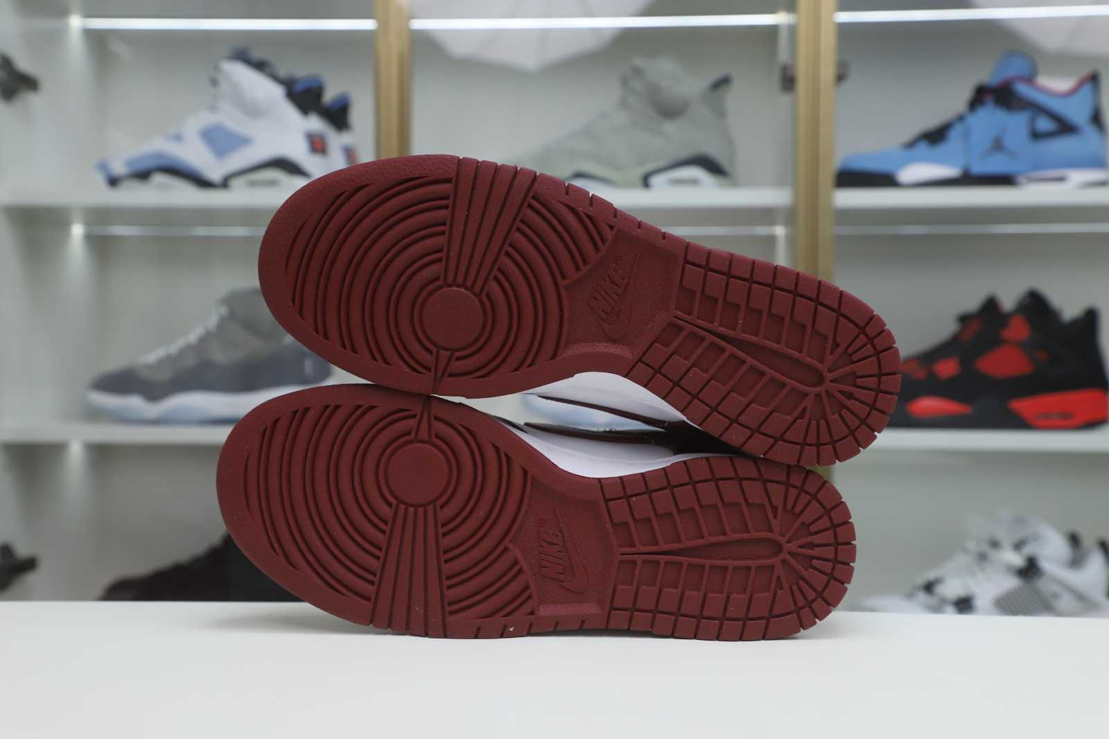 Nike Dunk LowRetro