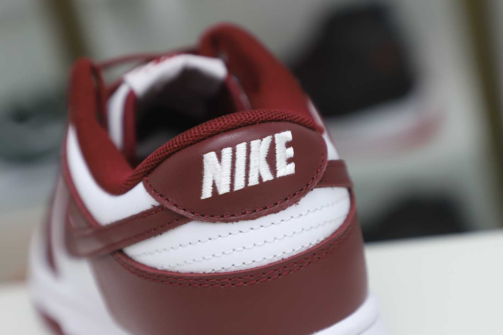 Nike Dunk LowRetro
