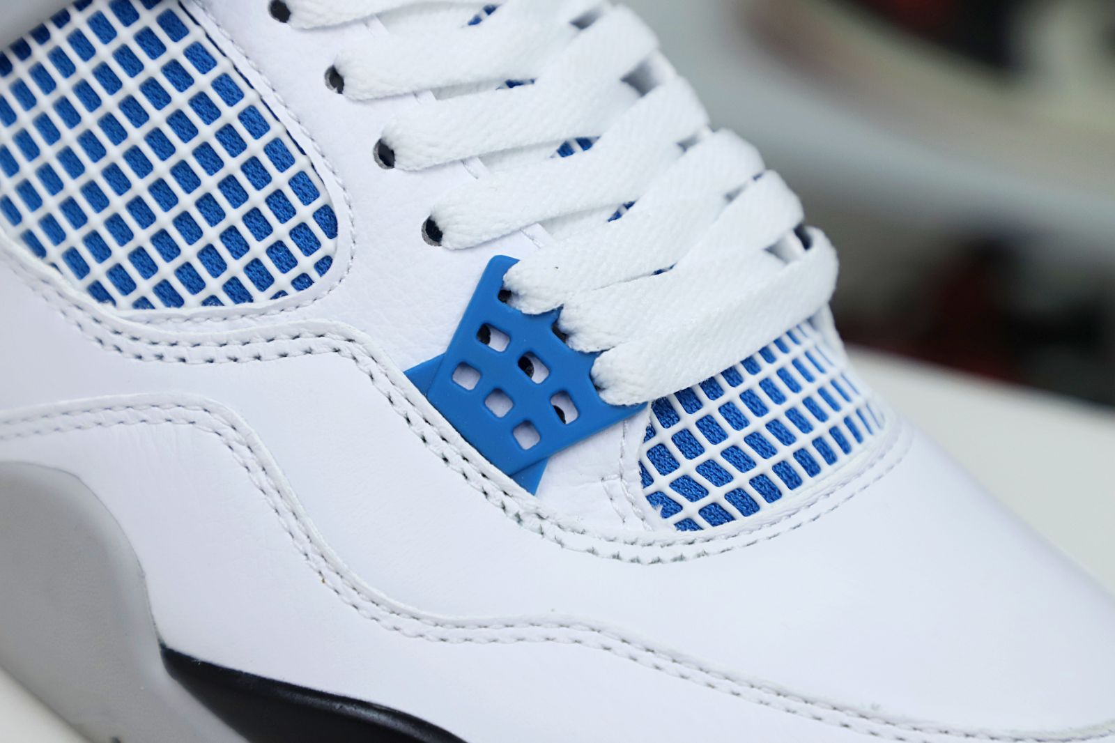 Air Jordan4 retro se what the4