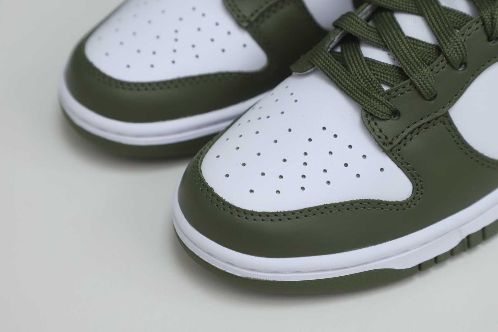Nike Dunk Low