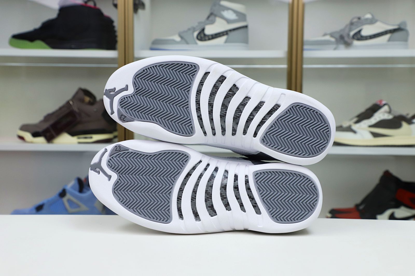 Air Jordan 12 retro