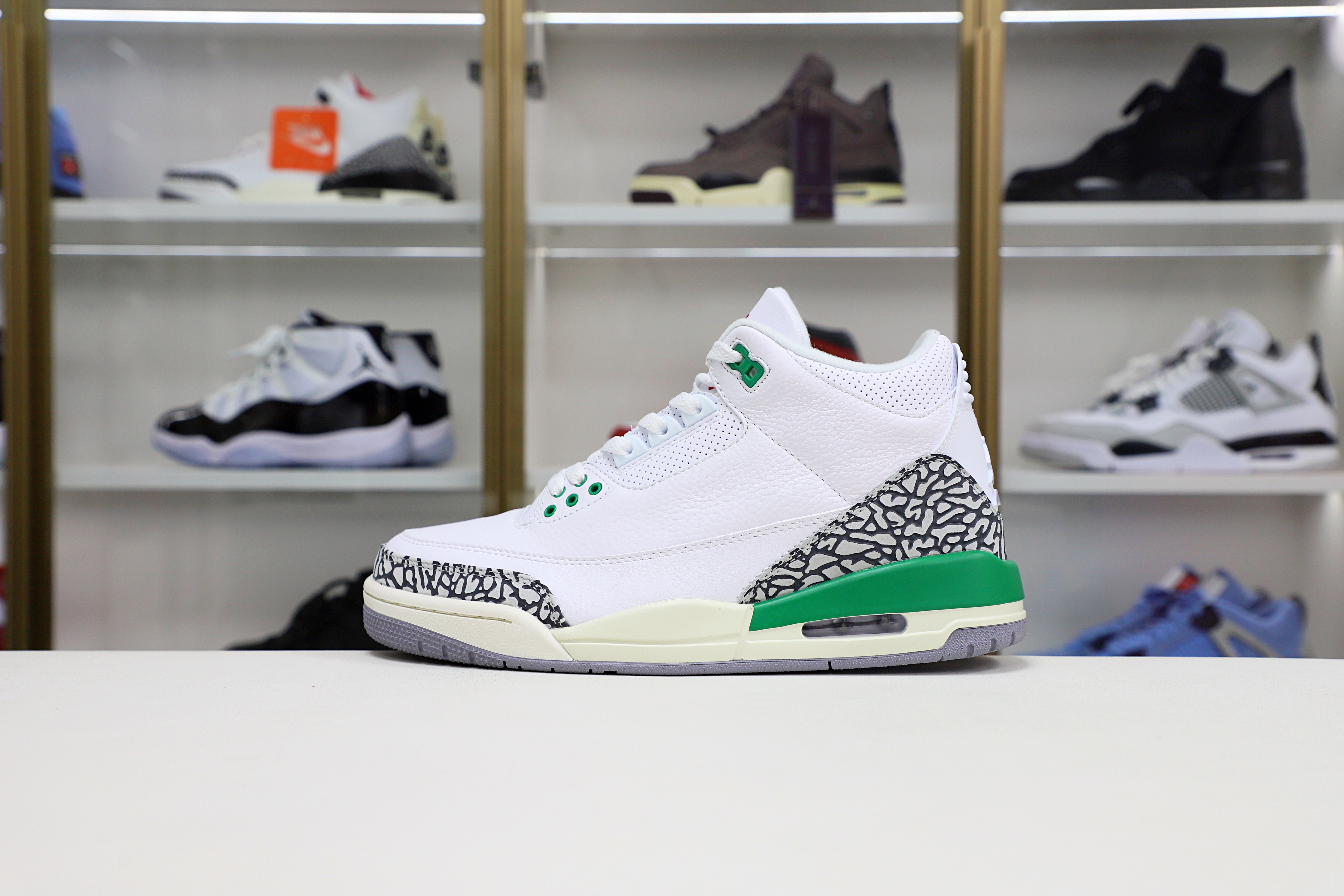 Air Jordan 3 Retro