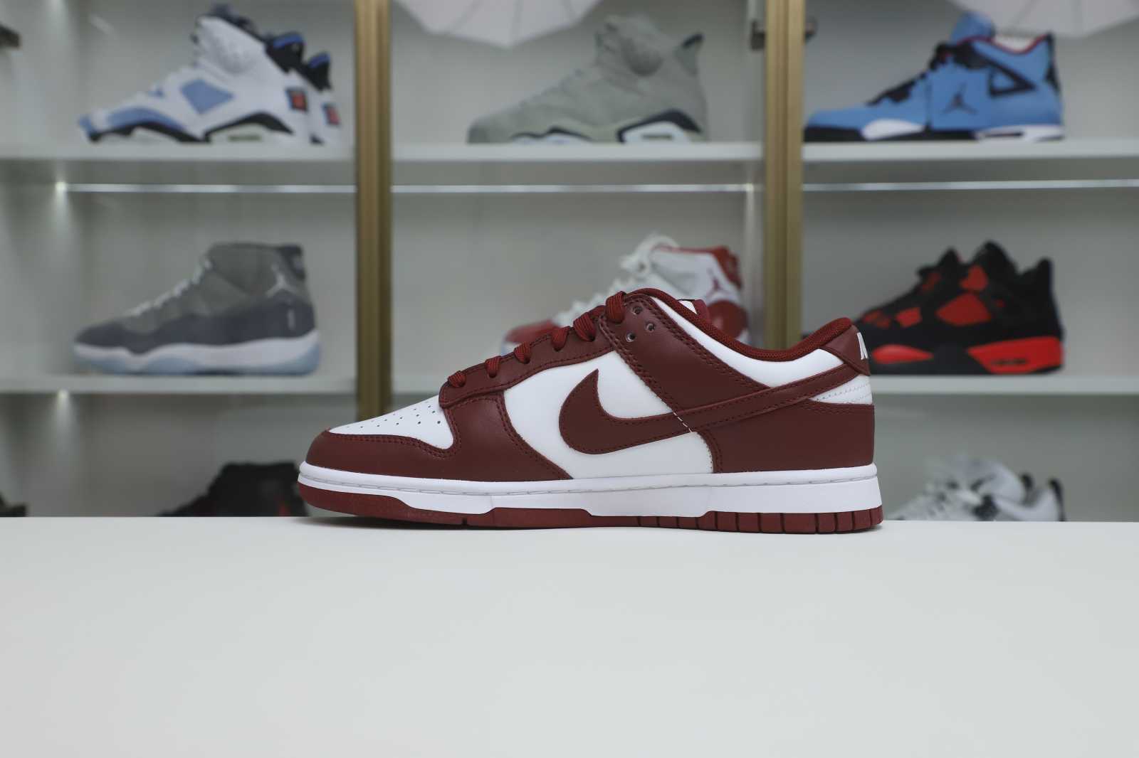 Nike Dunk LowRetro