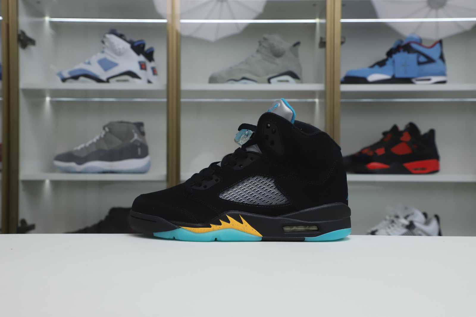 AIR JORDAN 5 