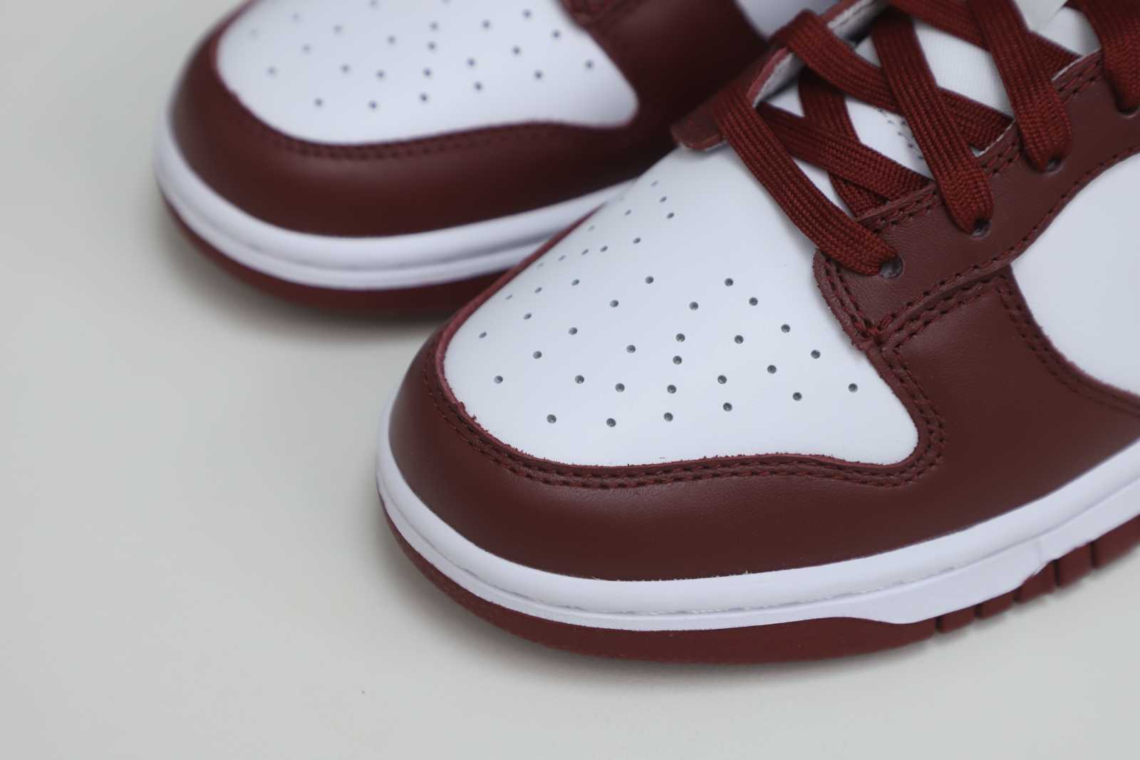 Nike Dunk LowRetro