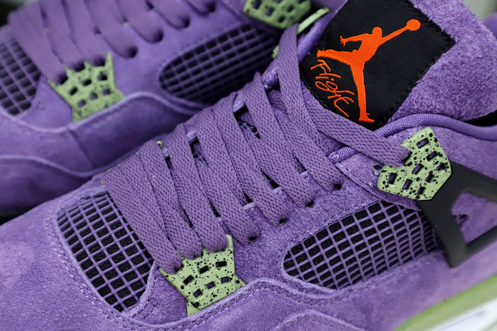 Air Jordan 4 retro