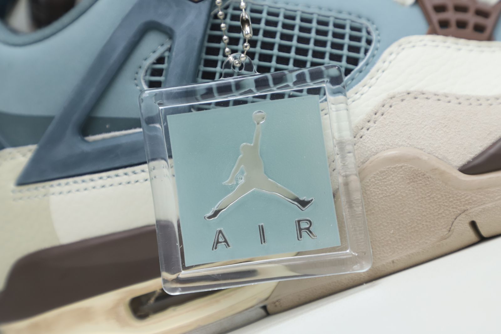 Air Jordan 4