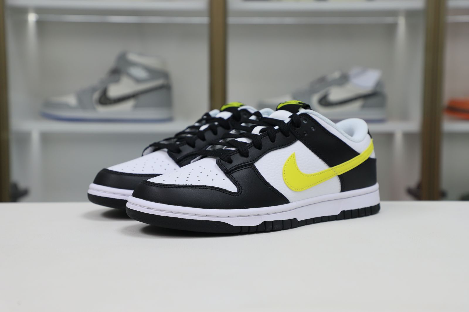 Nike Dunk Low