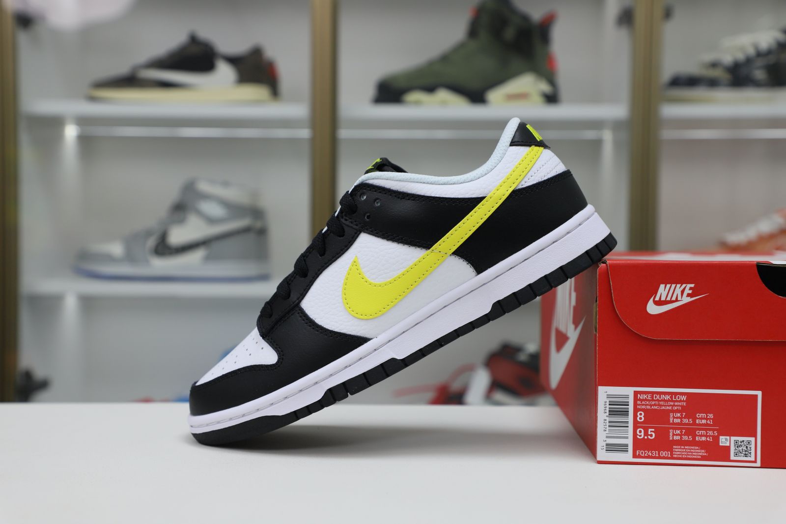 Nike Dunk Low
