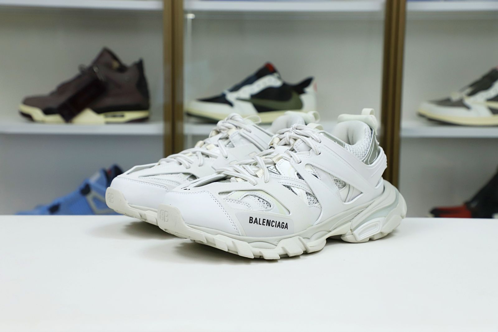 Balenciaga BLGA