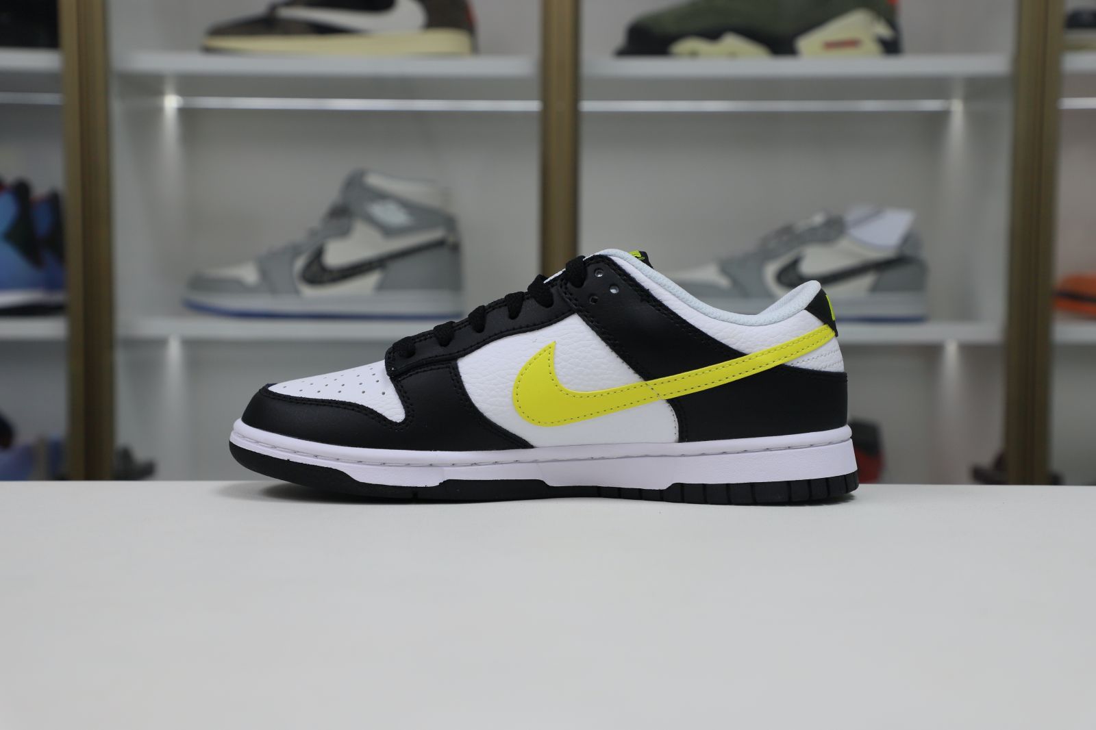 Nike Dunk Low