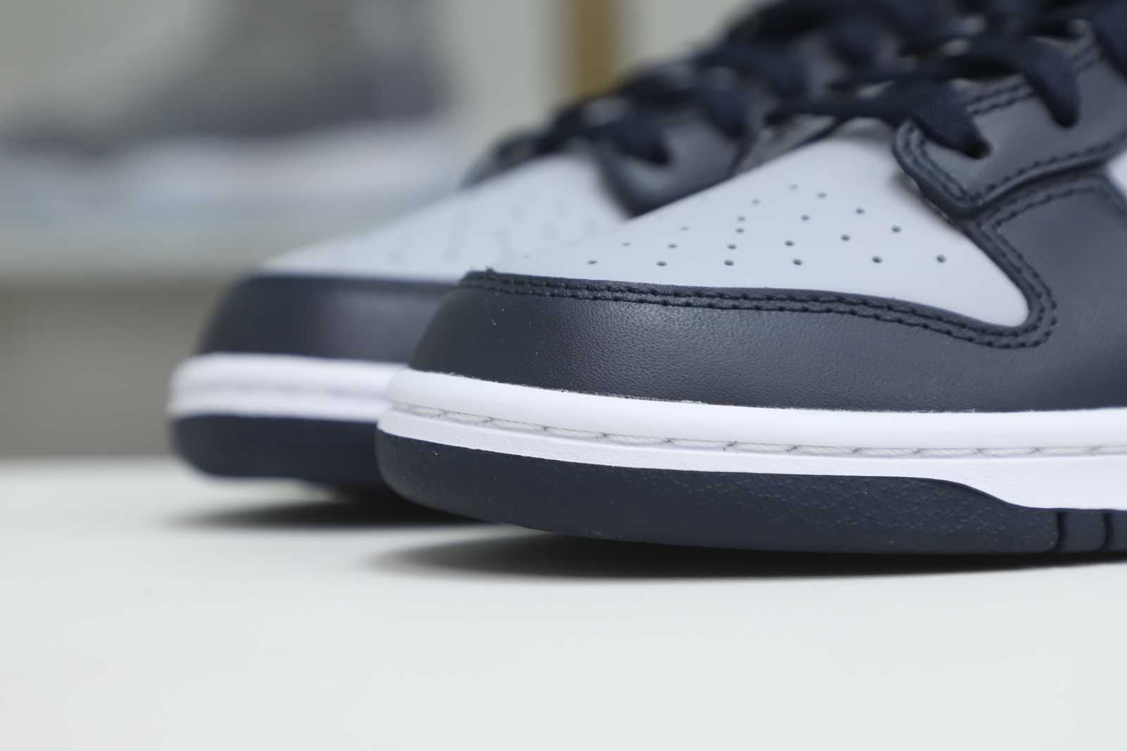 Nike Dunk Low Retro
