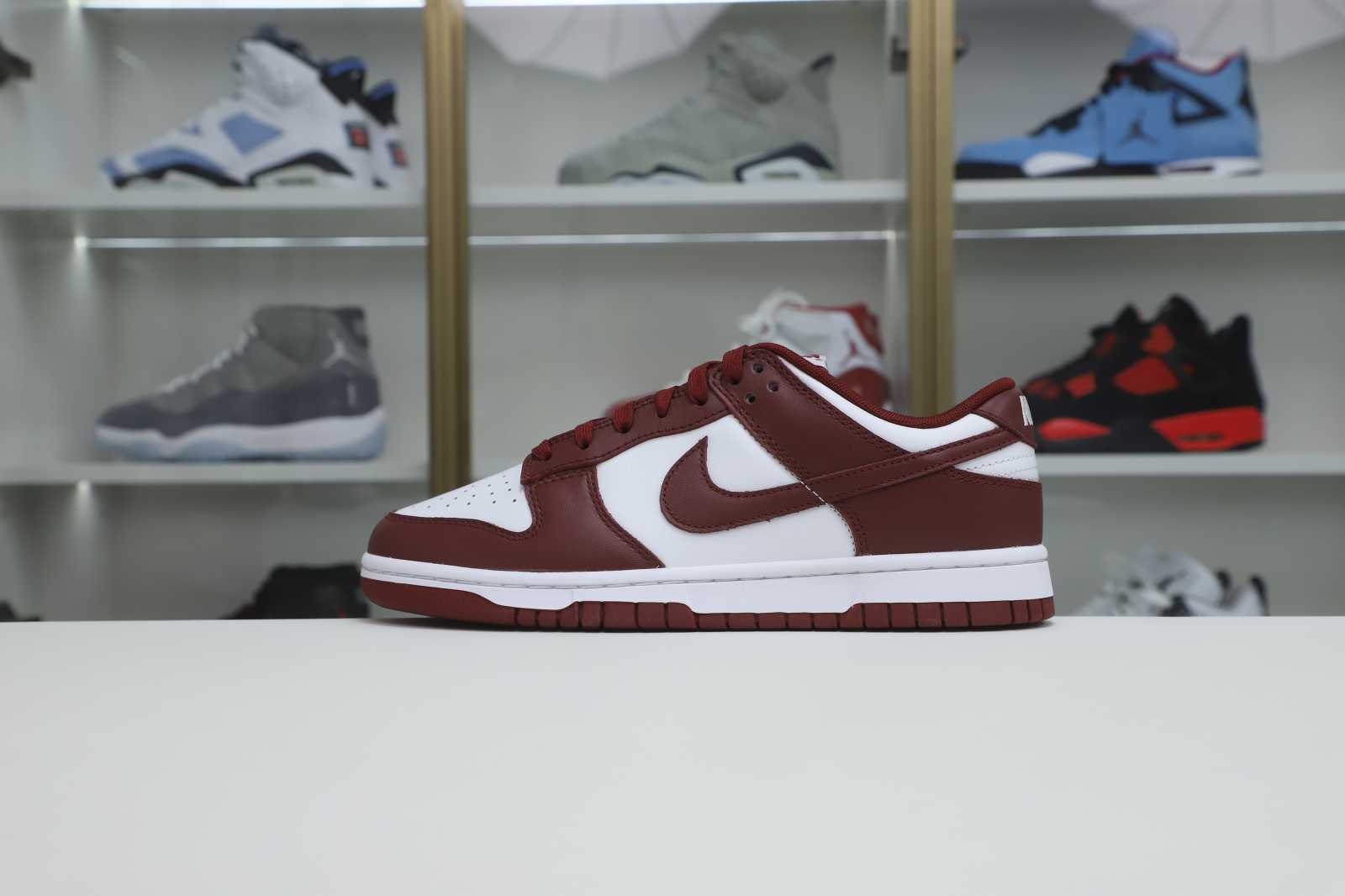 Nike Dunk LowRetro
