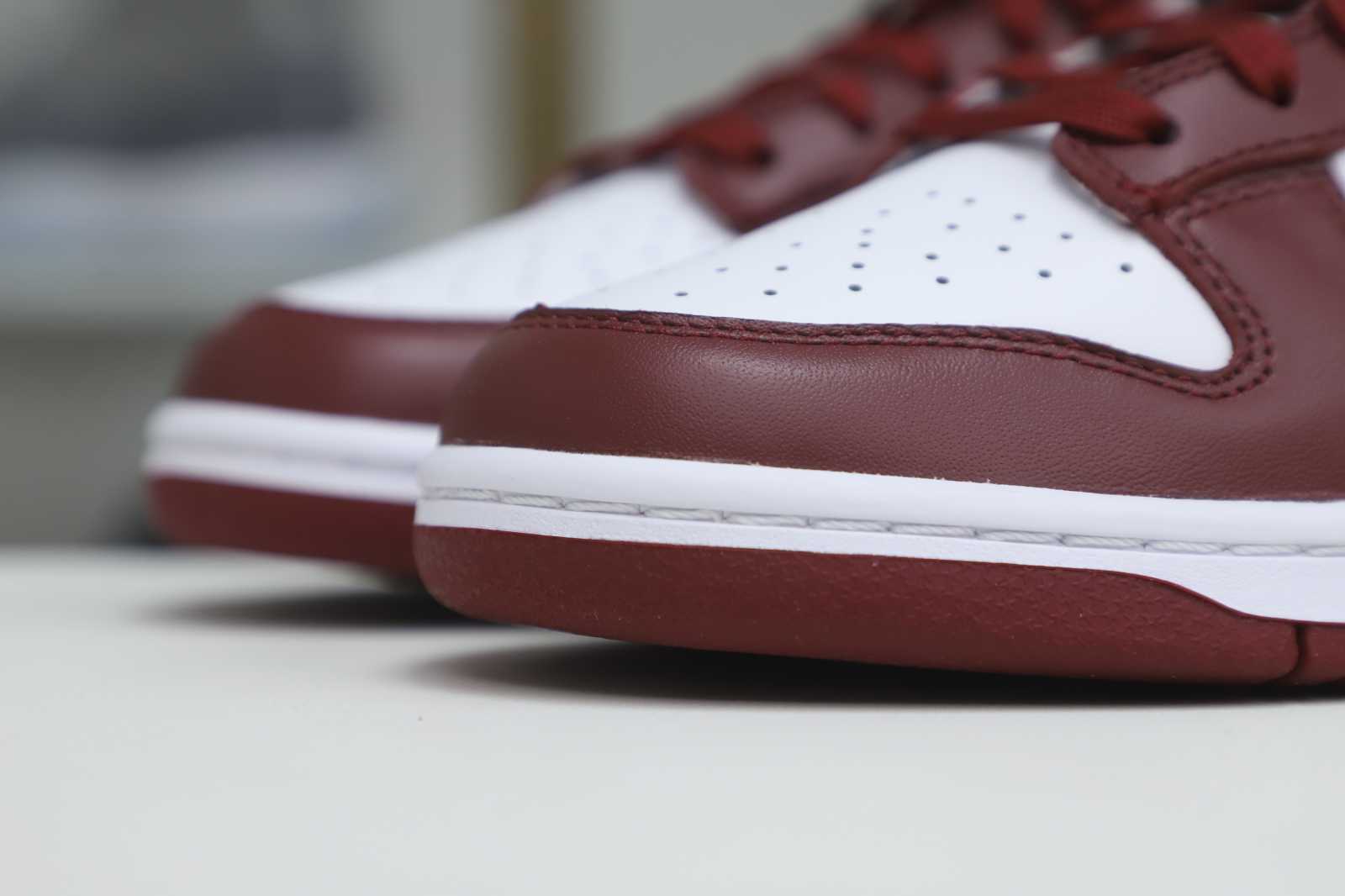 Nike Dunk LowRetro