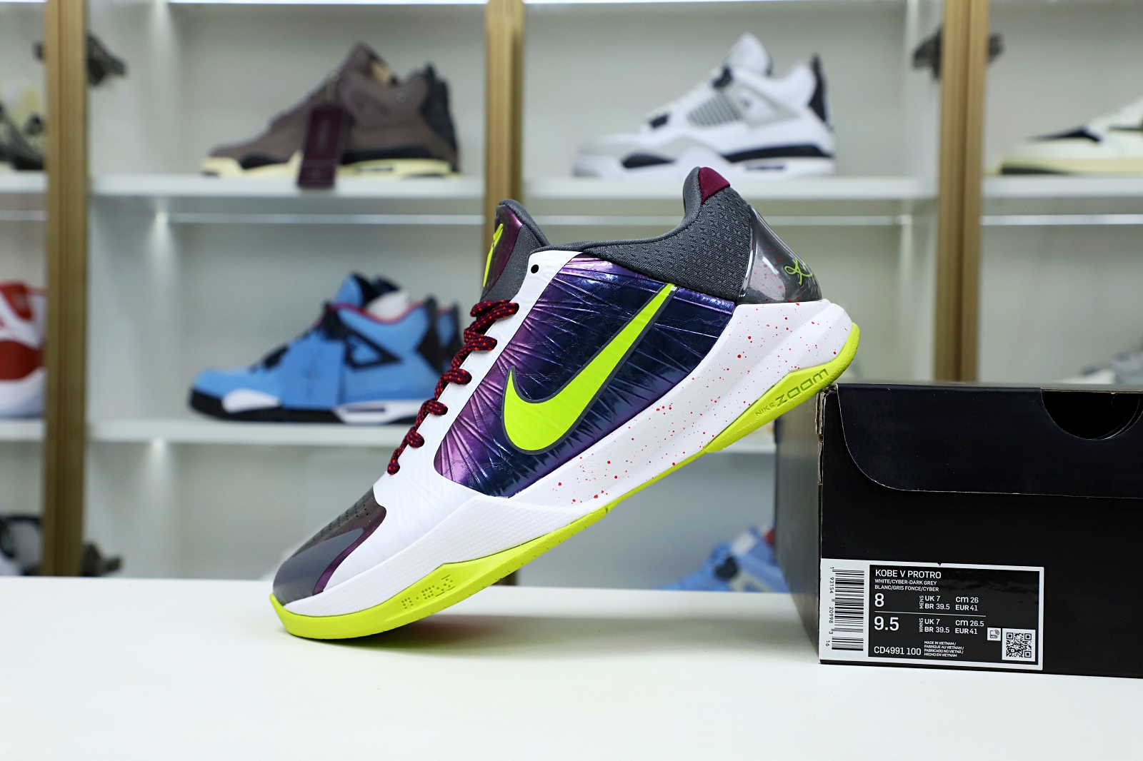 NIKE ZOOM KOBE 5