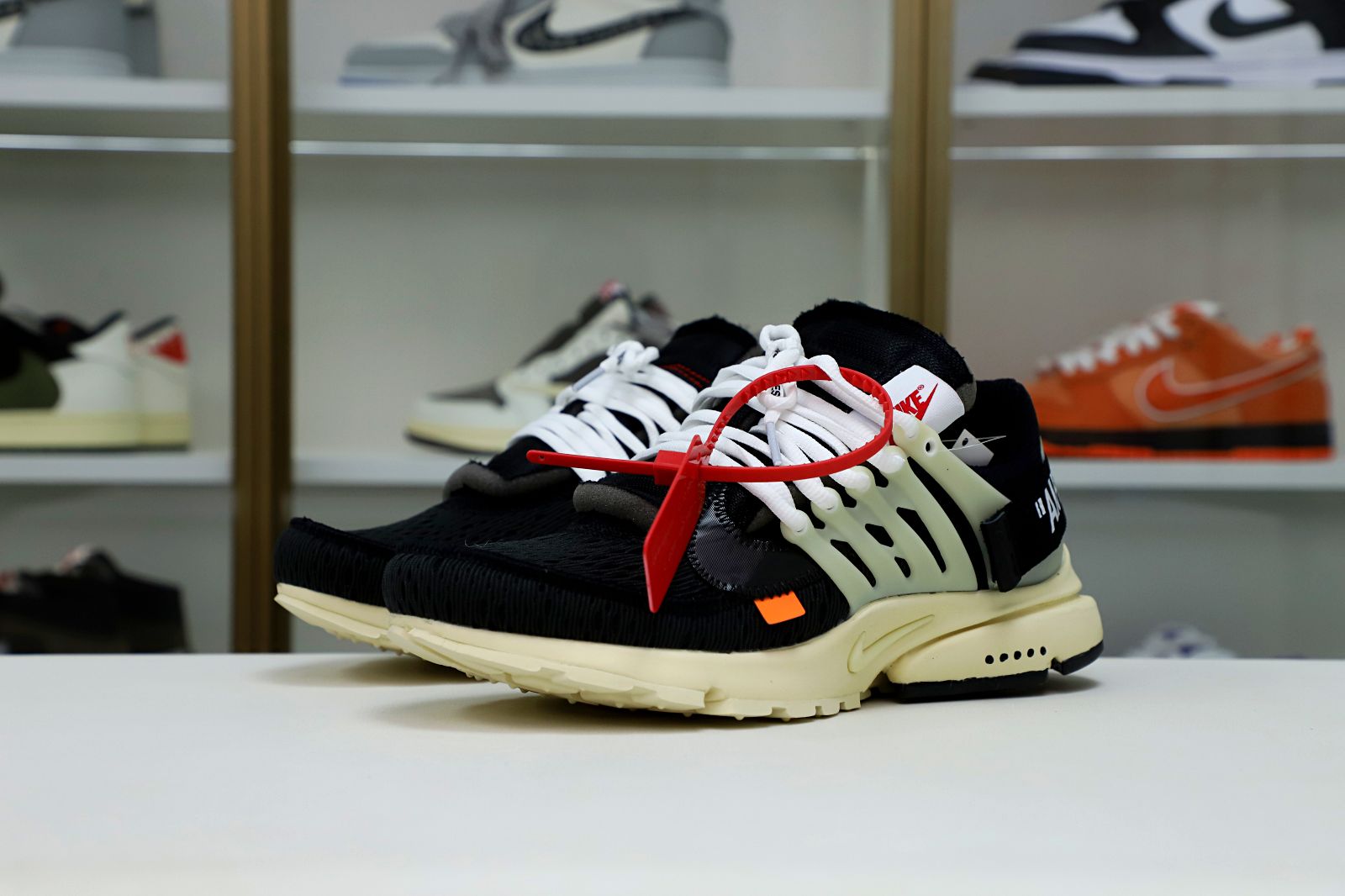 OFF WHITE PRESTO
