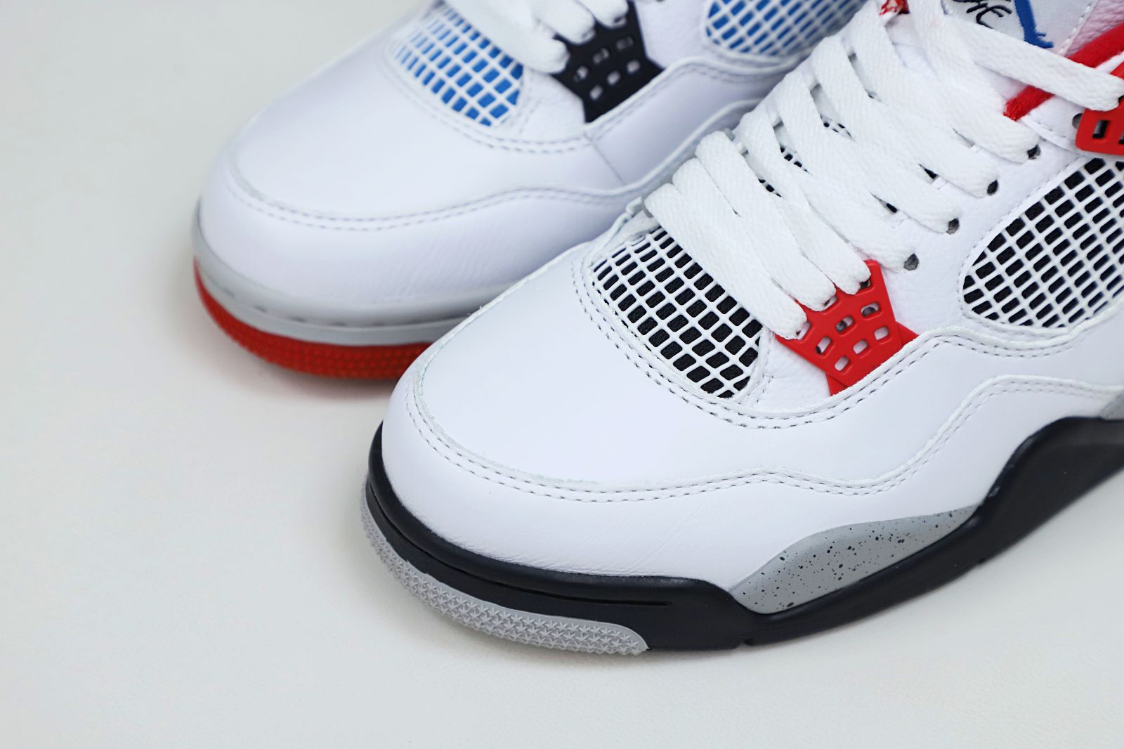 Air Jordan4 retro se what the4