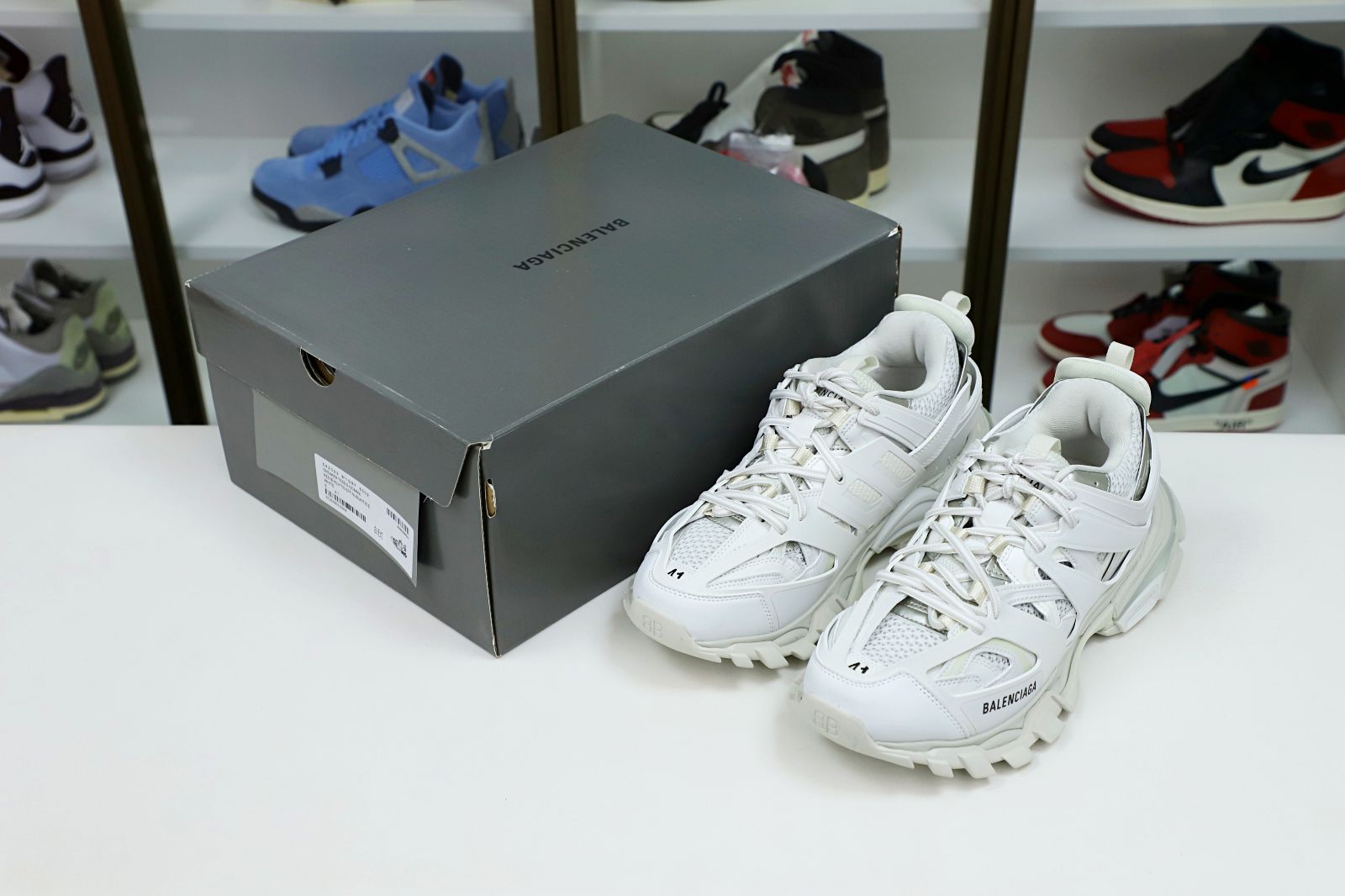 Balenciaga BLGA
