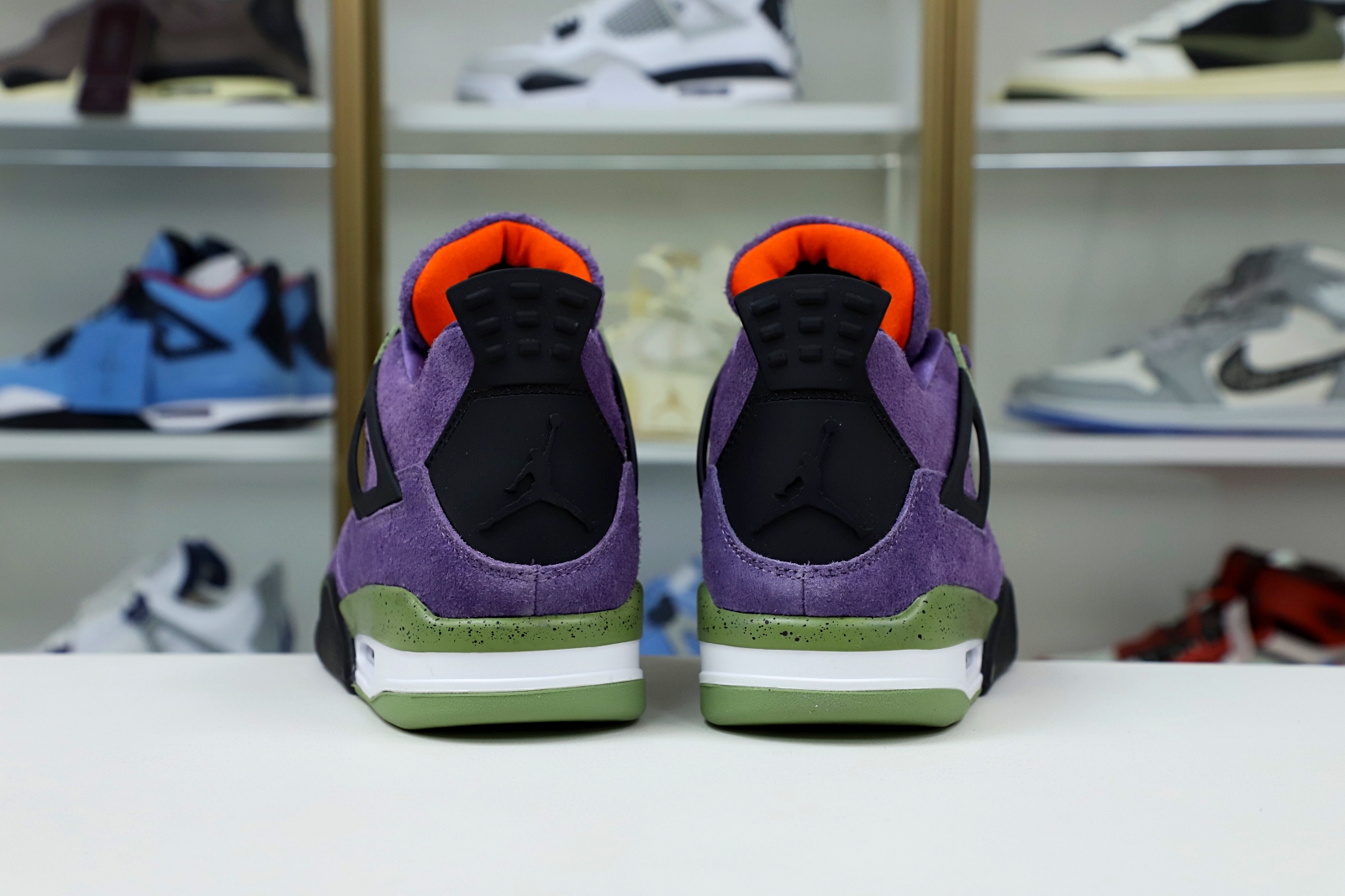 Air Jordan 4 retro