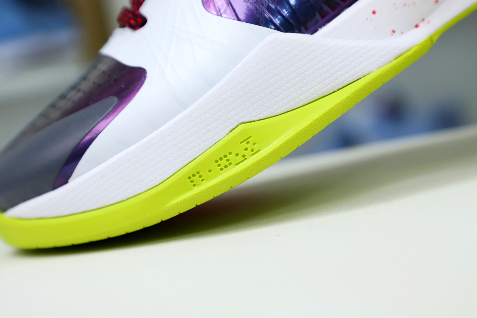 NIKE ZOOM KOBE 5