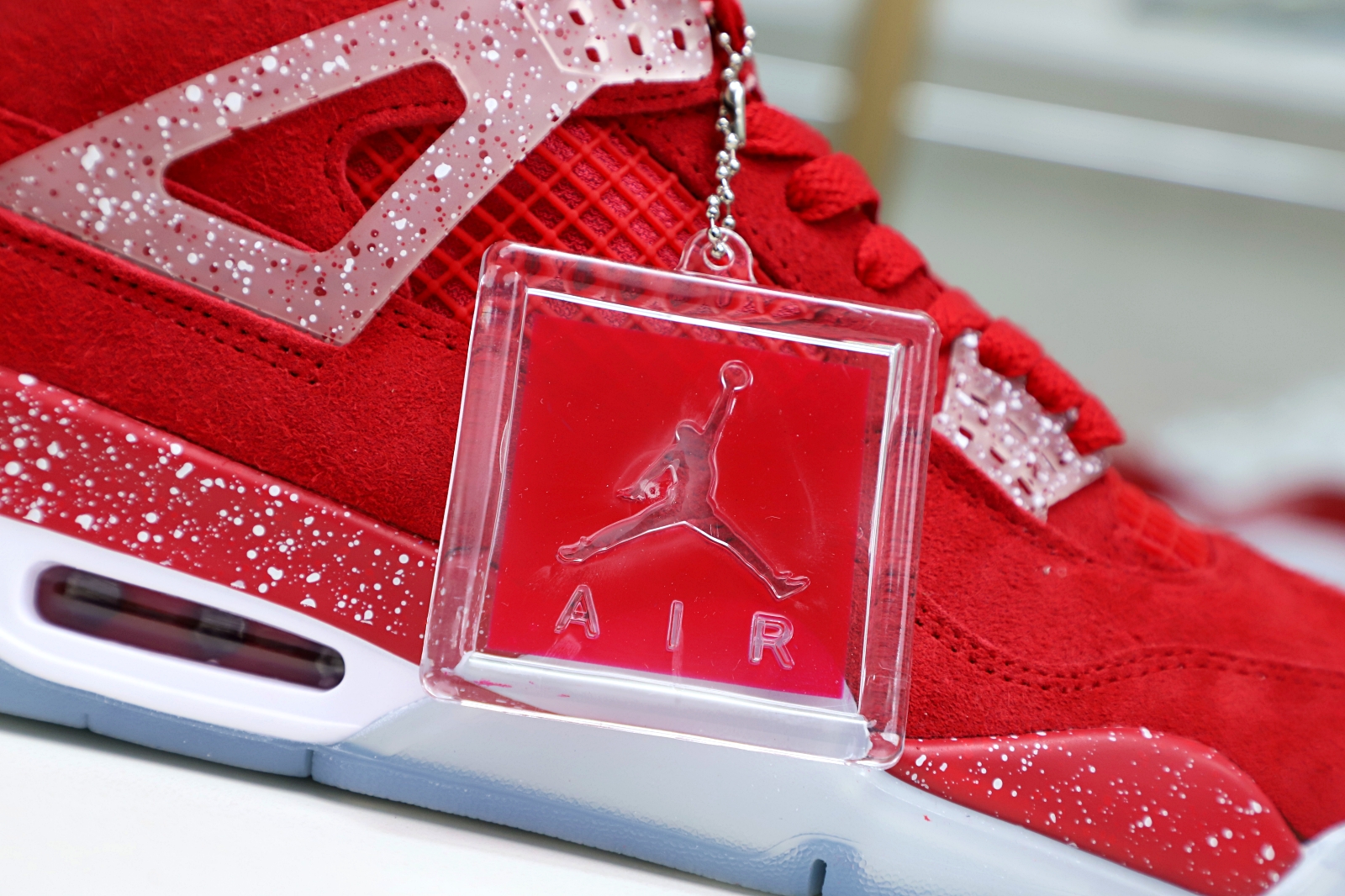 Air Jordan 4