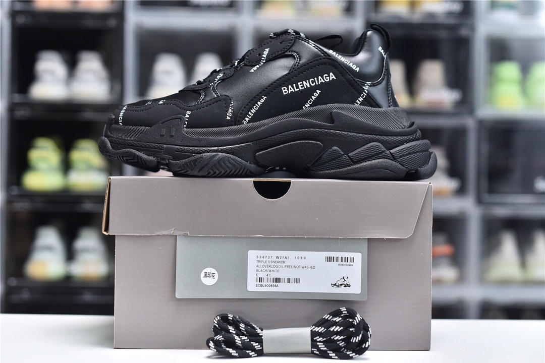 Balenciaga BLGA Triple S