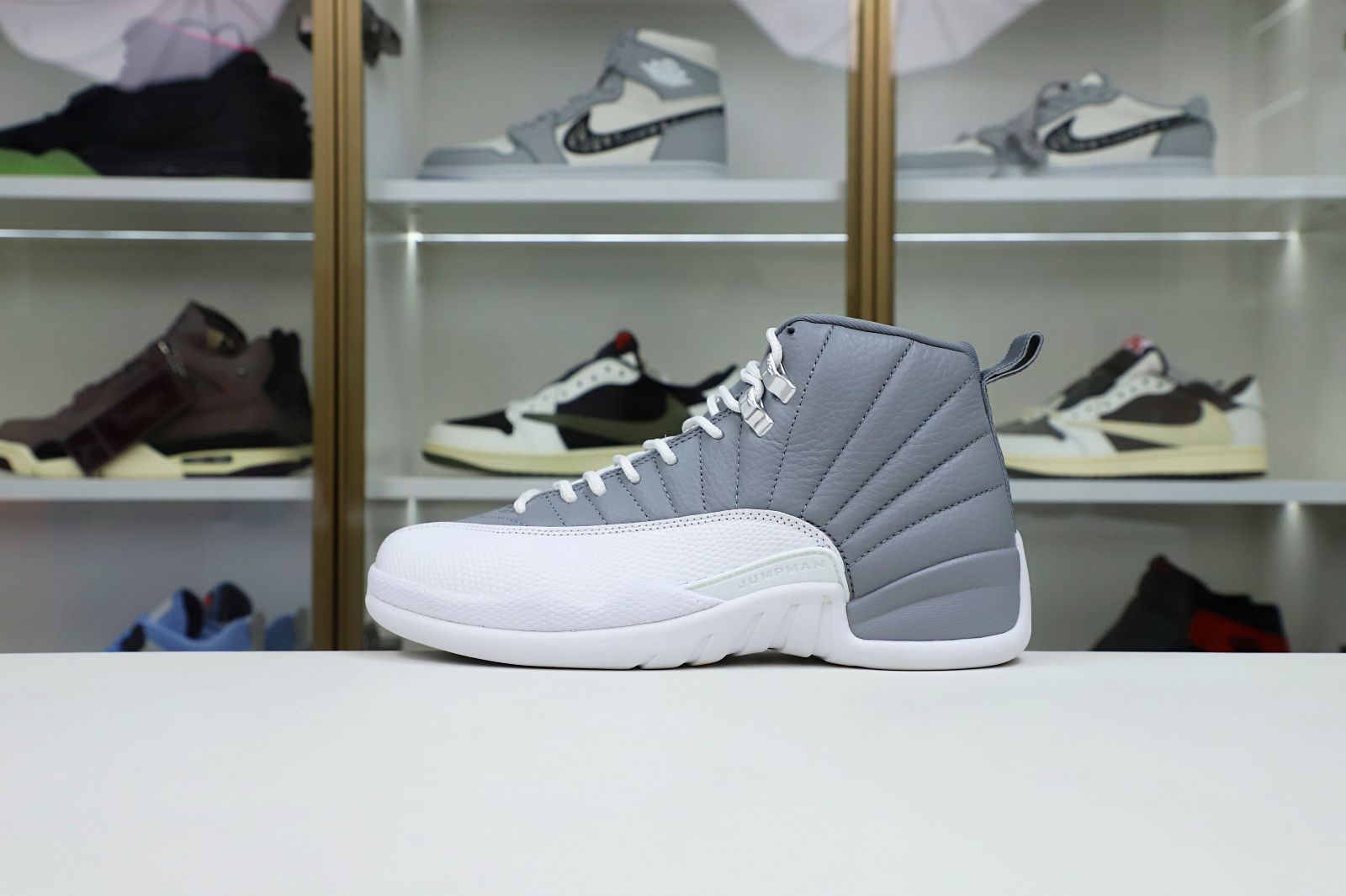 Air Jordan 12 retro